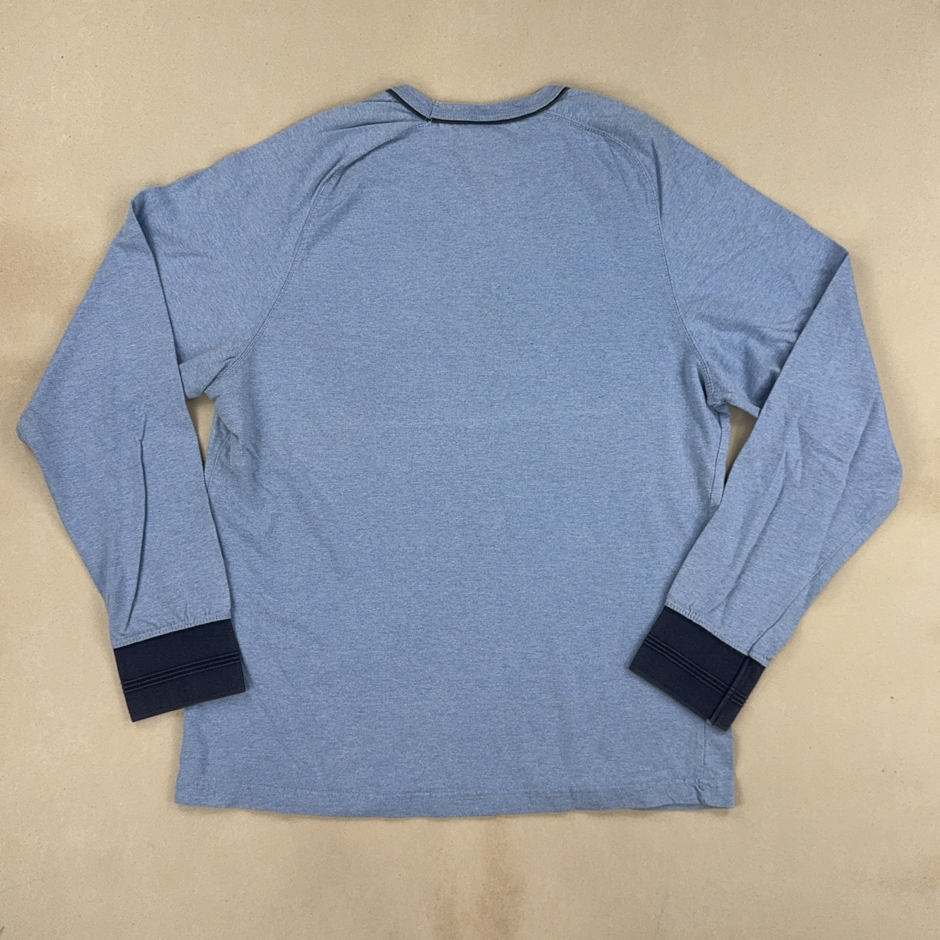 OLD NAVY LONG SLEEVE - LARGE