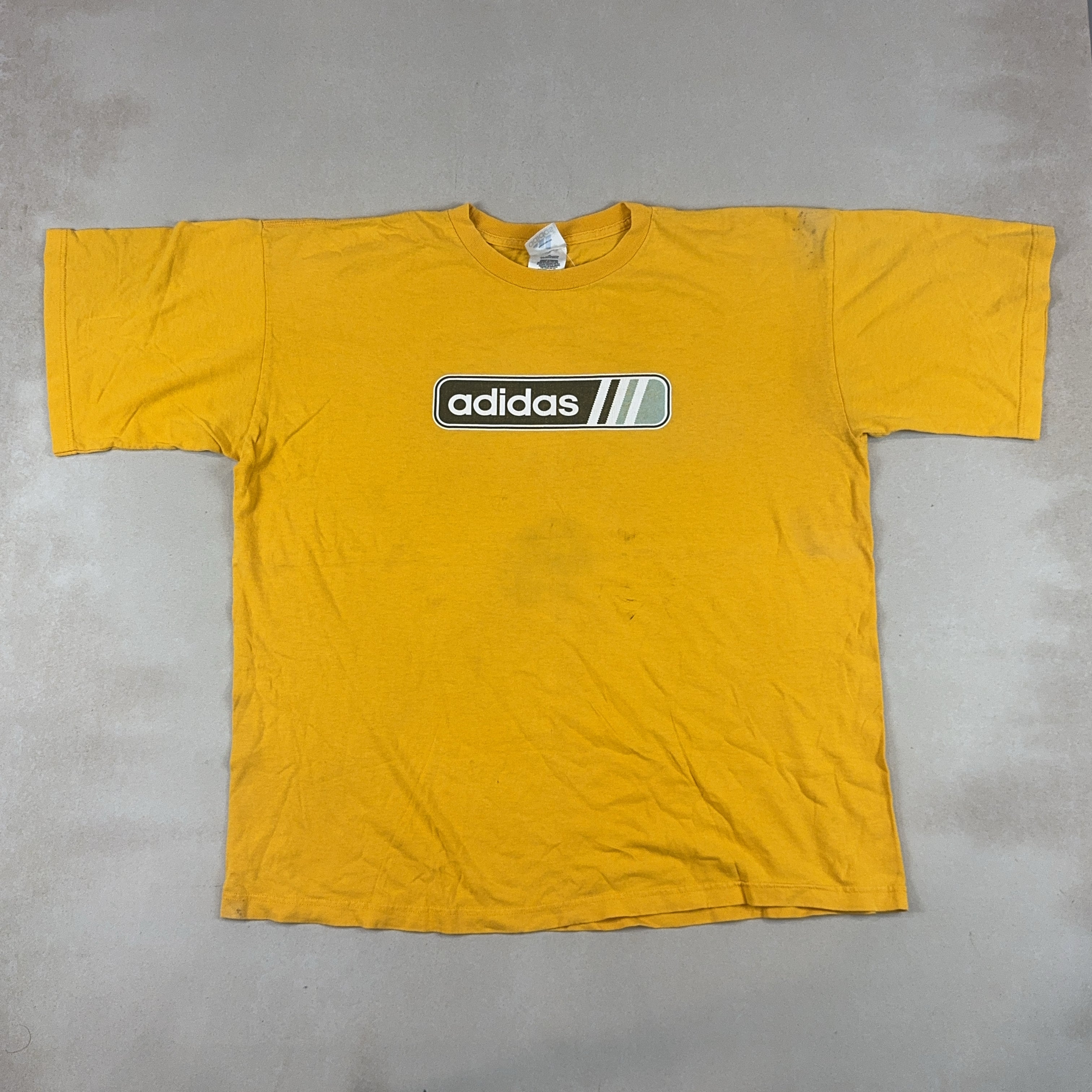 ADIDAS TEE - X LARGE