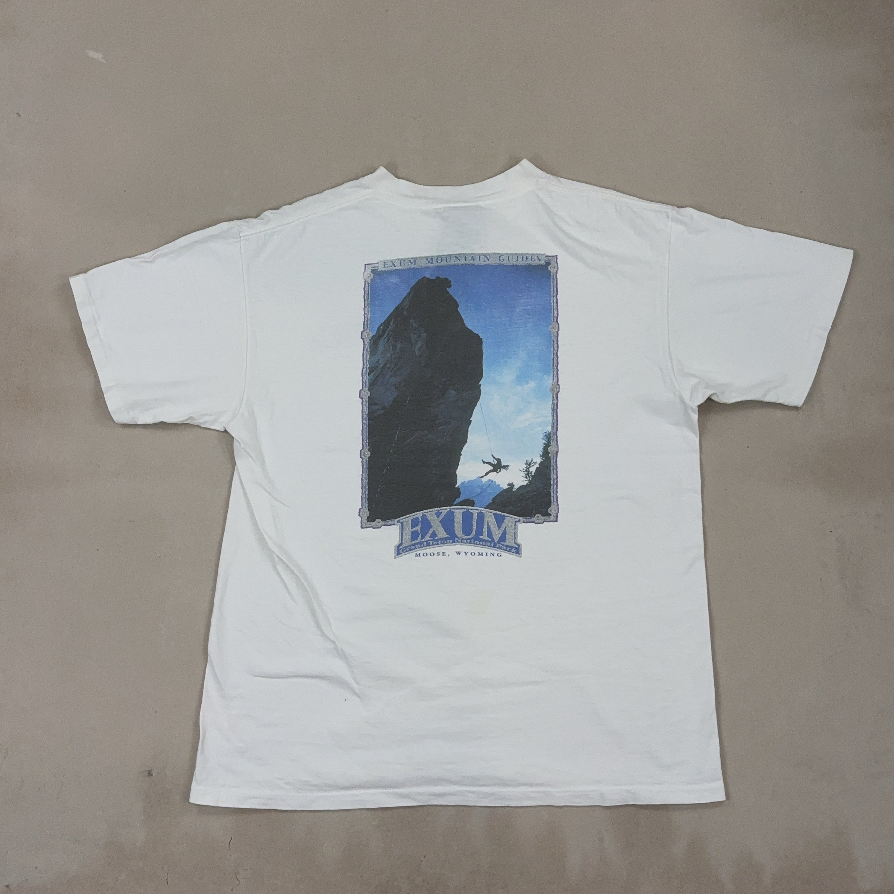 'EXUM MOUNTAIN GUIDES' TEE - MEDIUM