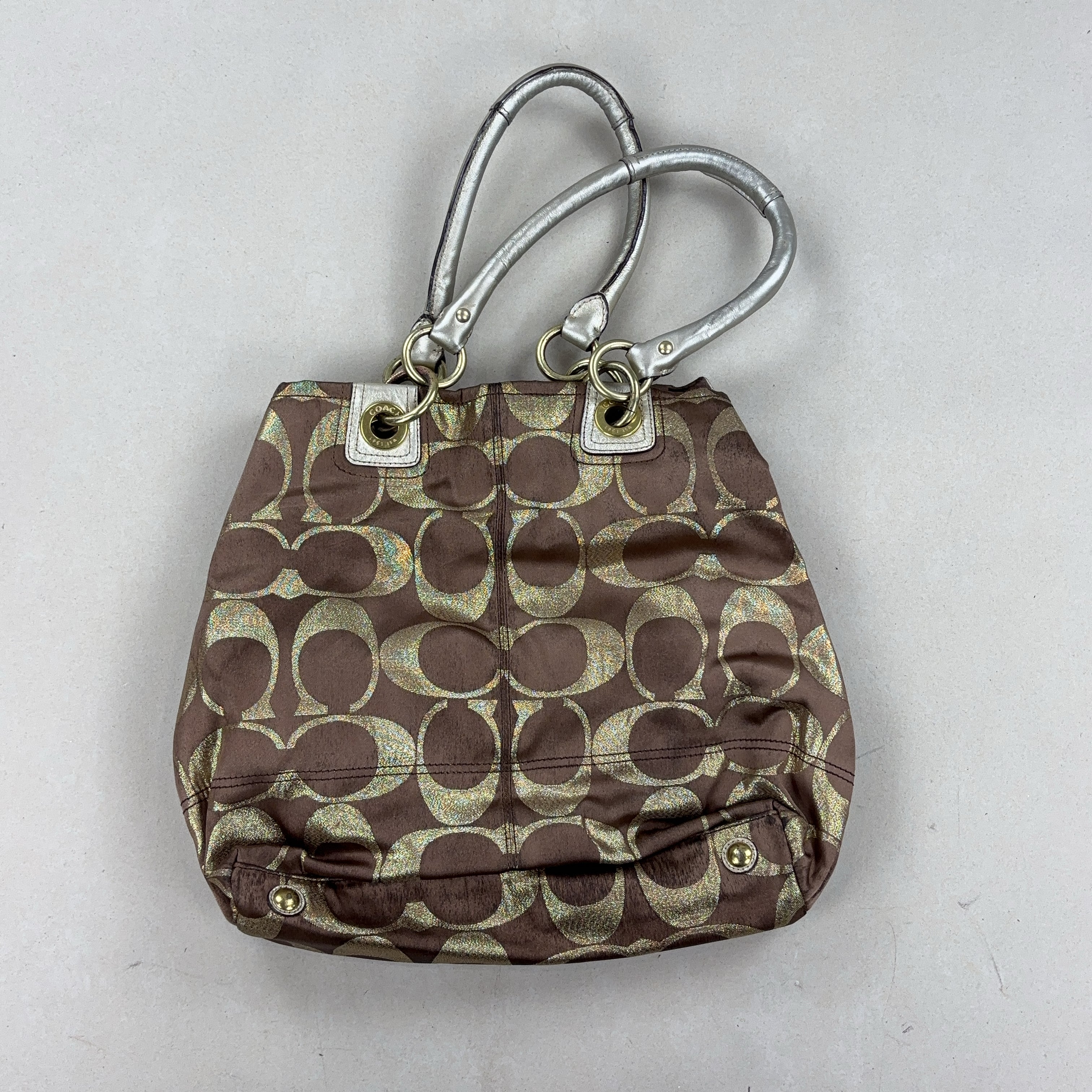 COACH HANDBAG - MEDIUM