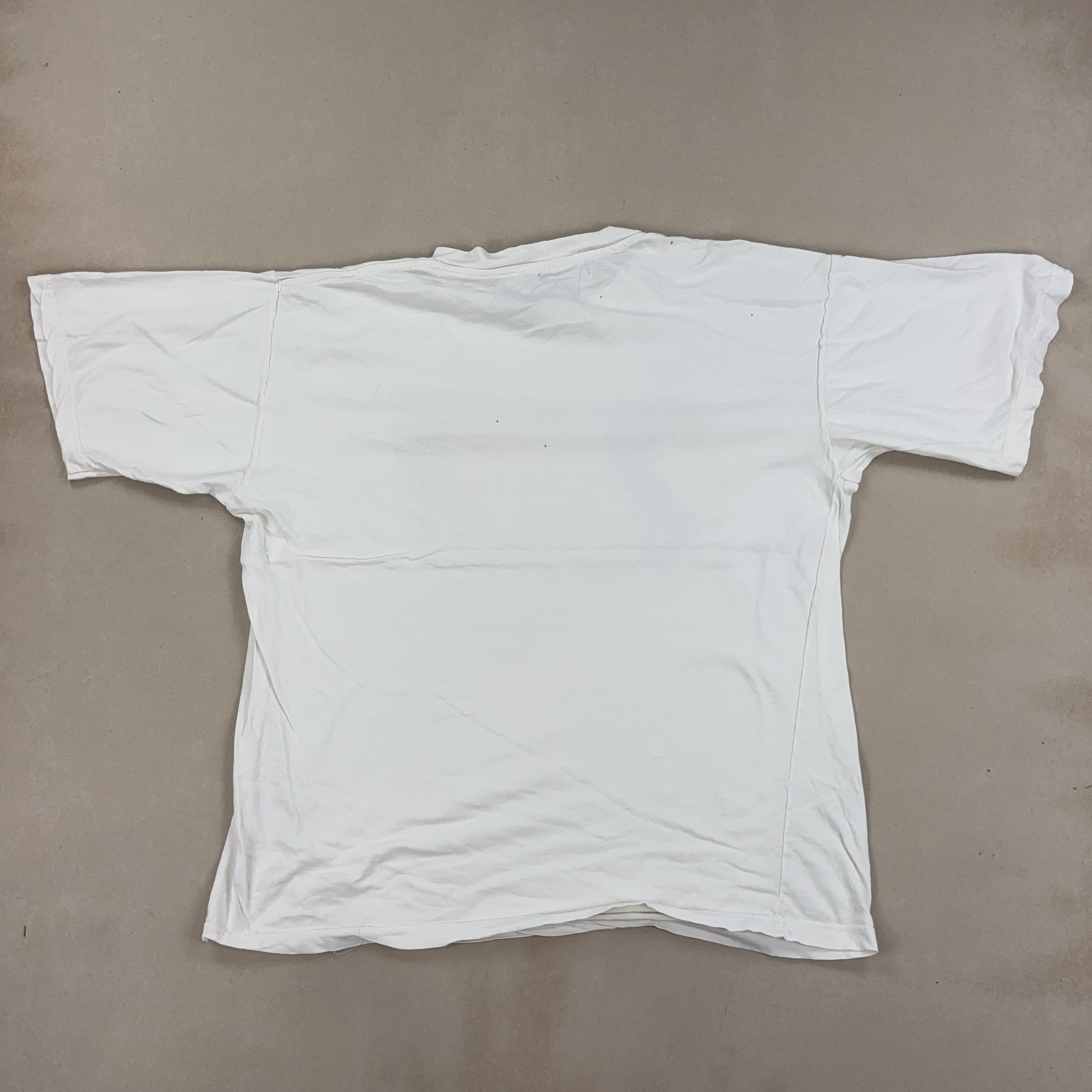REEBOK TEE - MEDIUM