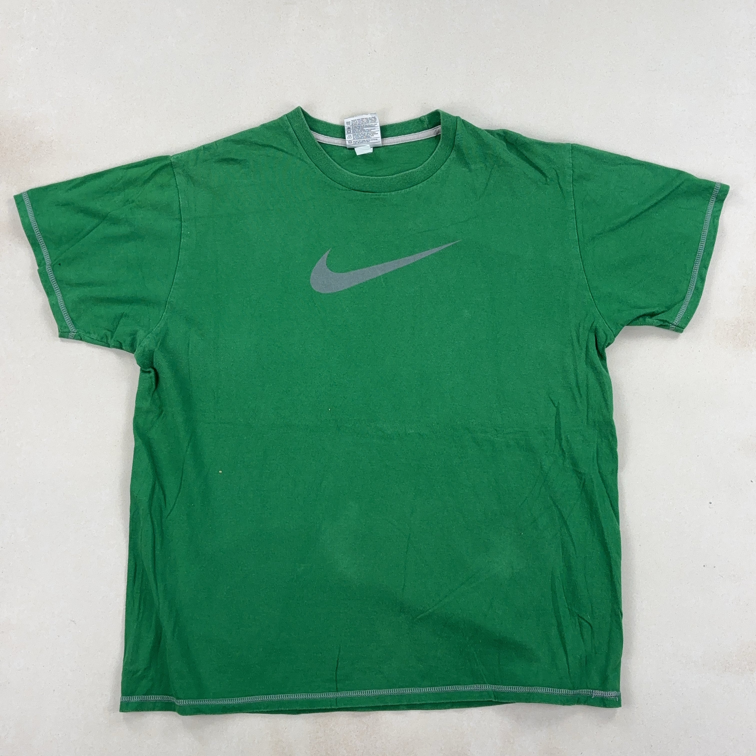 NIKE GREEN TEE - LARGE