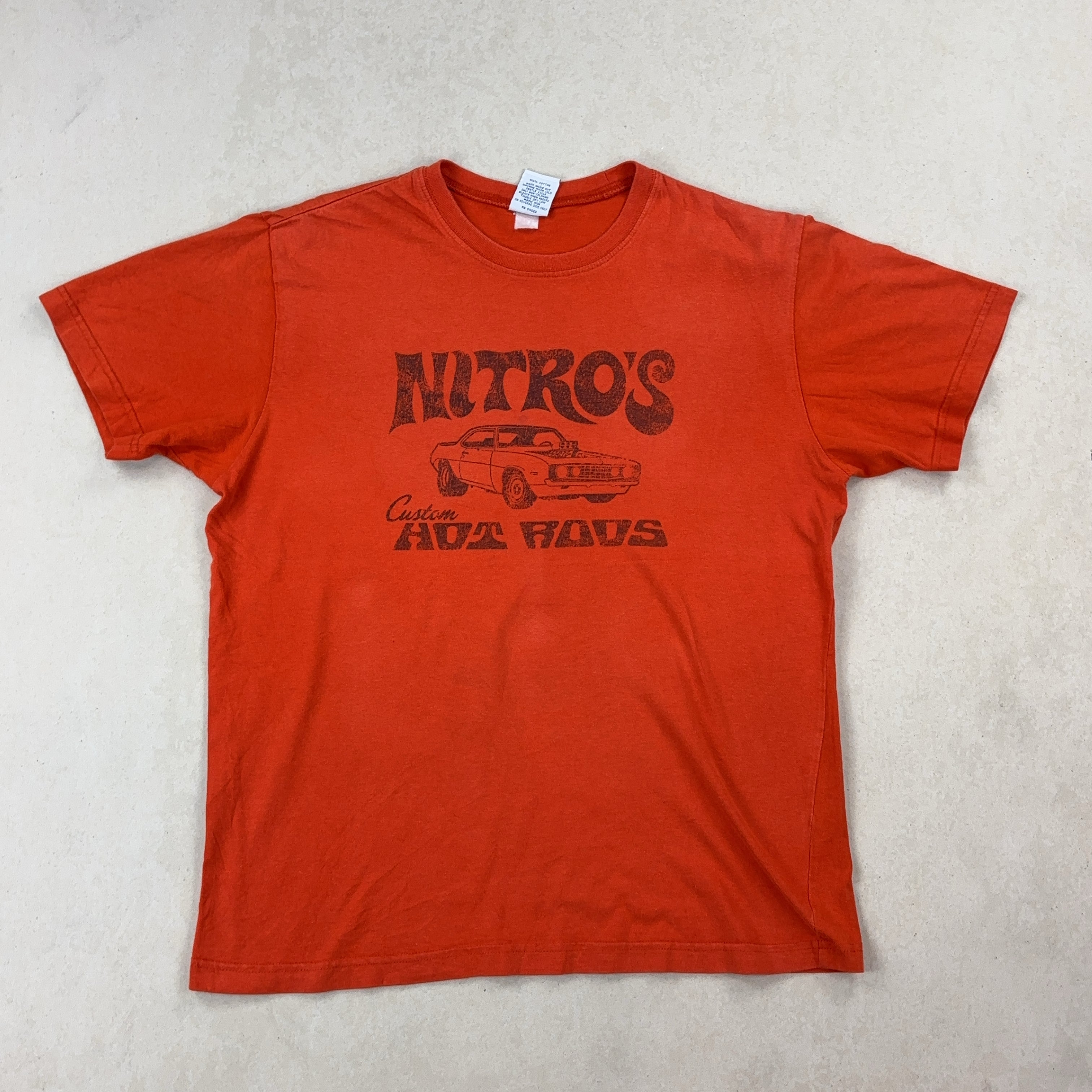 OLD NAVY GRAPHIC TEE - MEDIUM