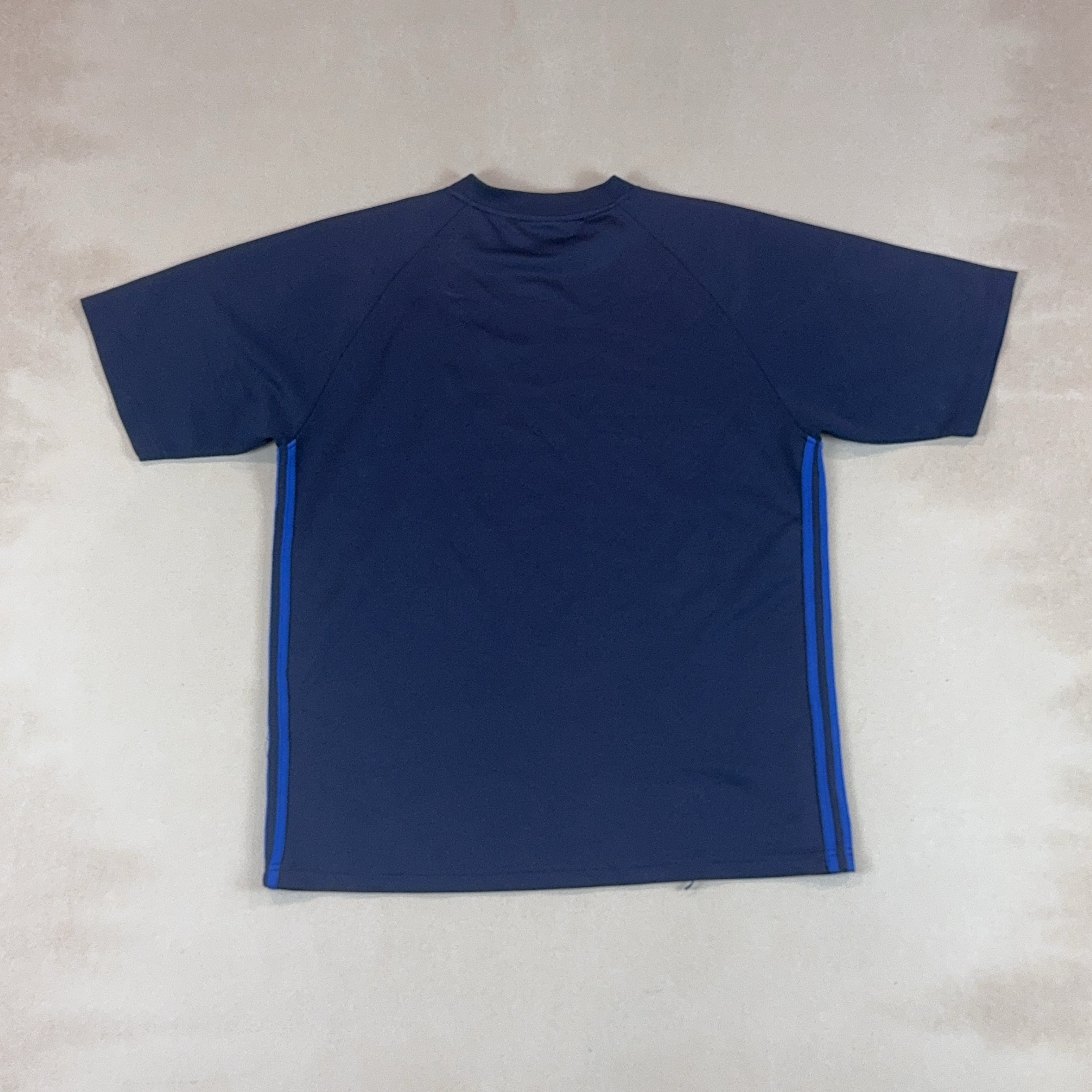 ADIDAS TEE - LARGE