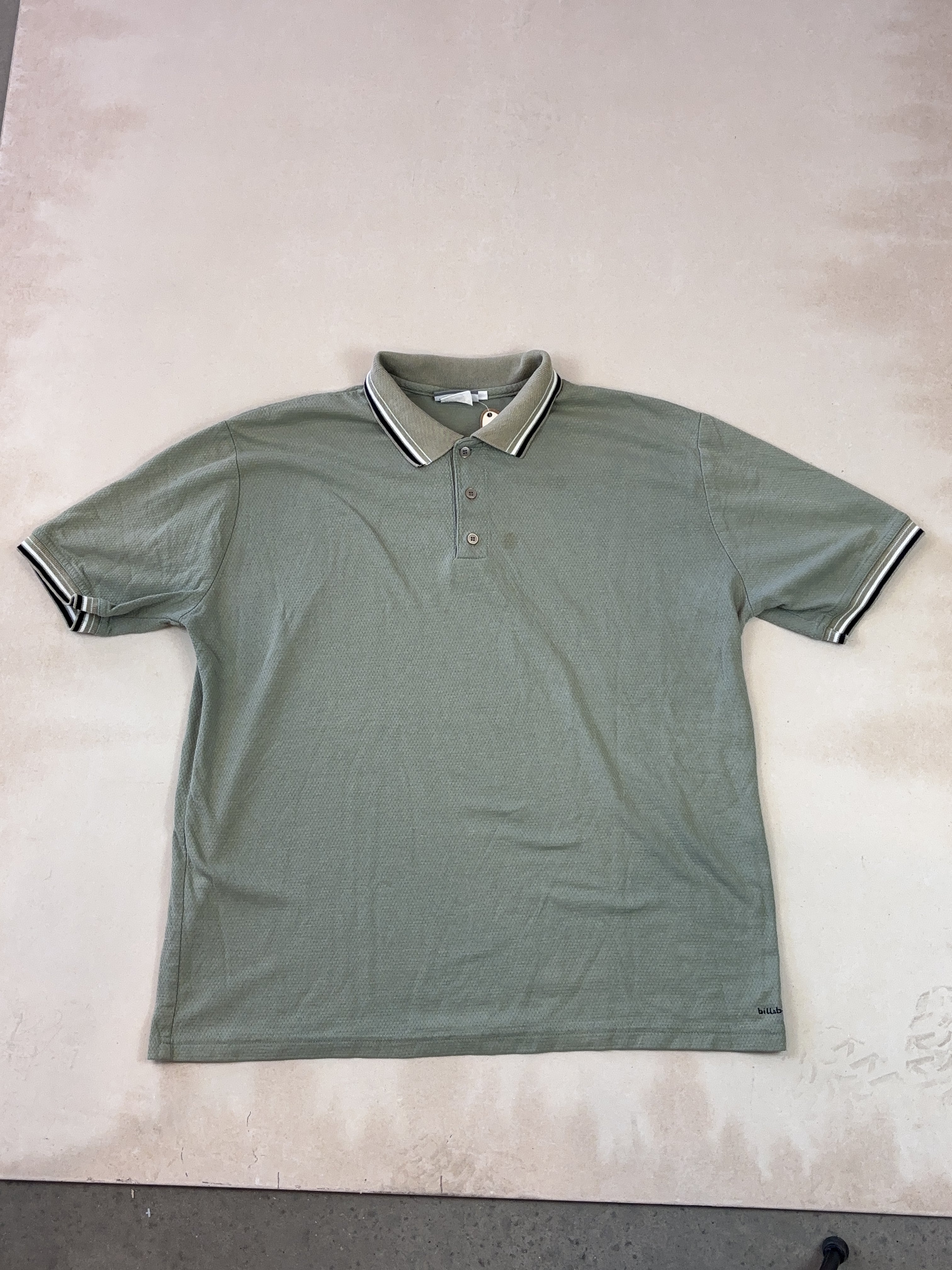 BILLABONG SHIRT - X LARGE