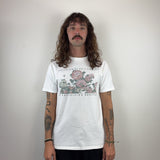 GRAPHIC WHITE TEE - MEDIUM