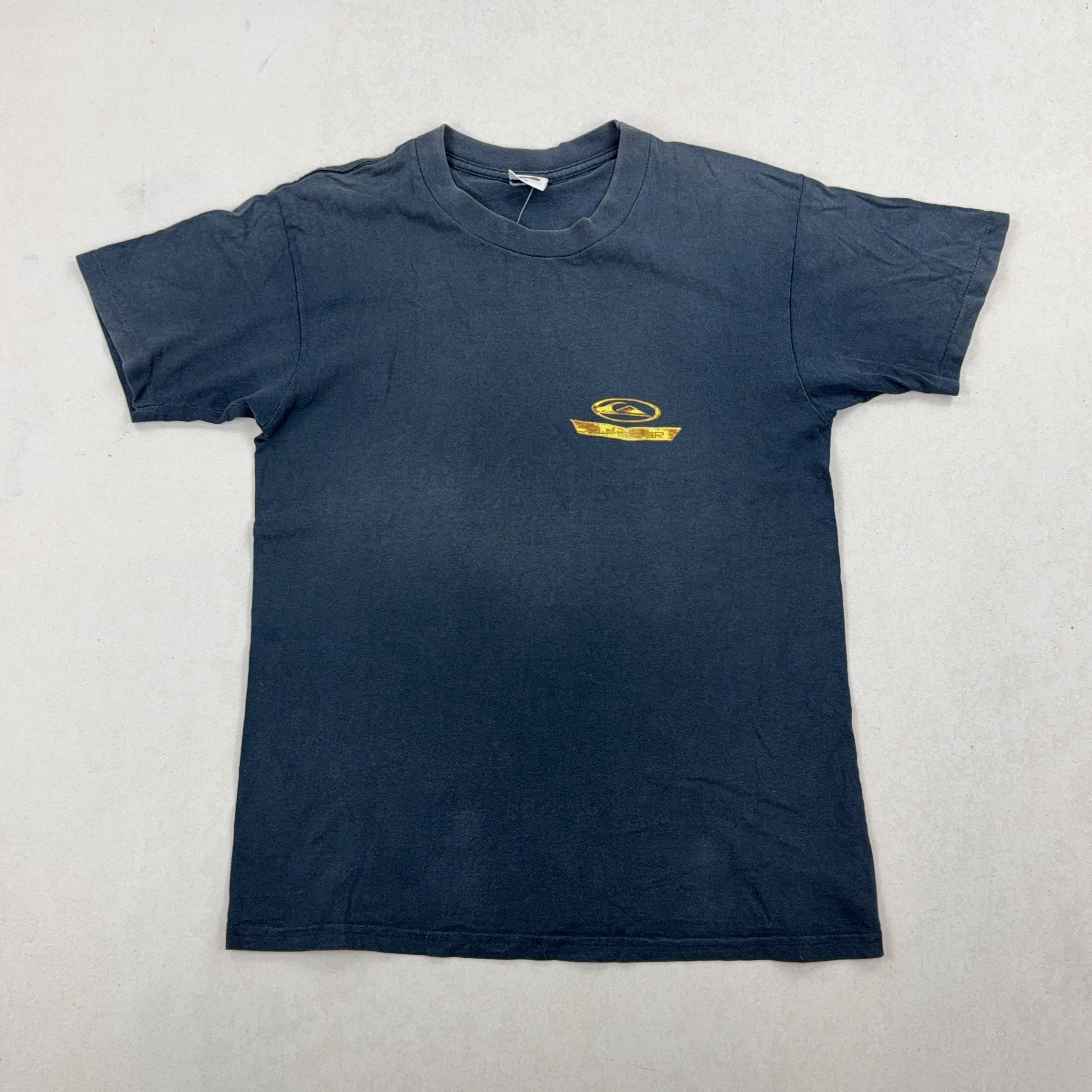 QUIKSILVER TEE - MEDIUM