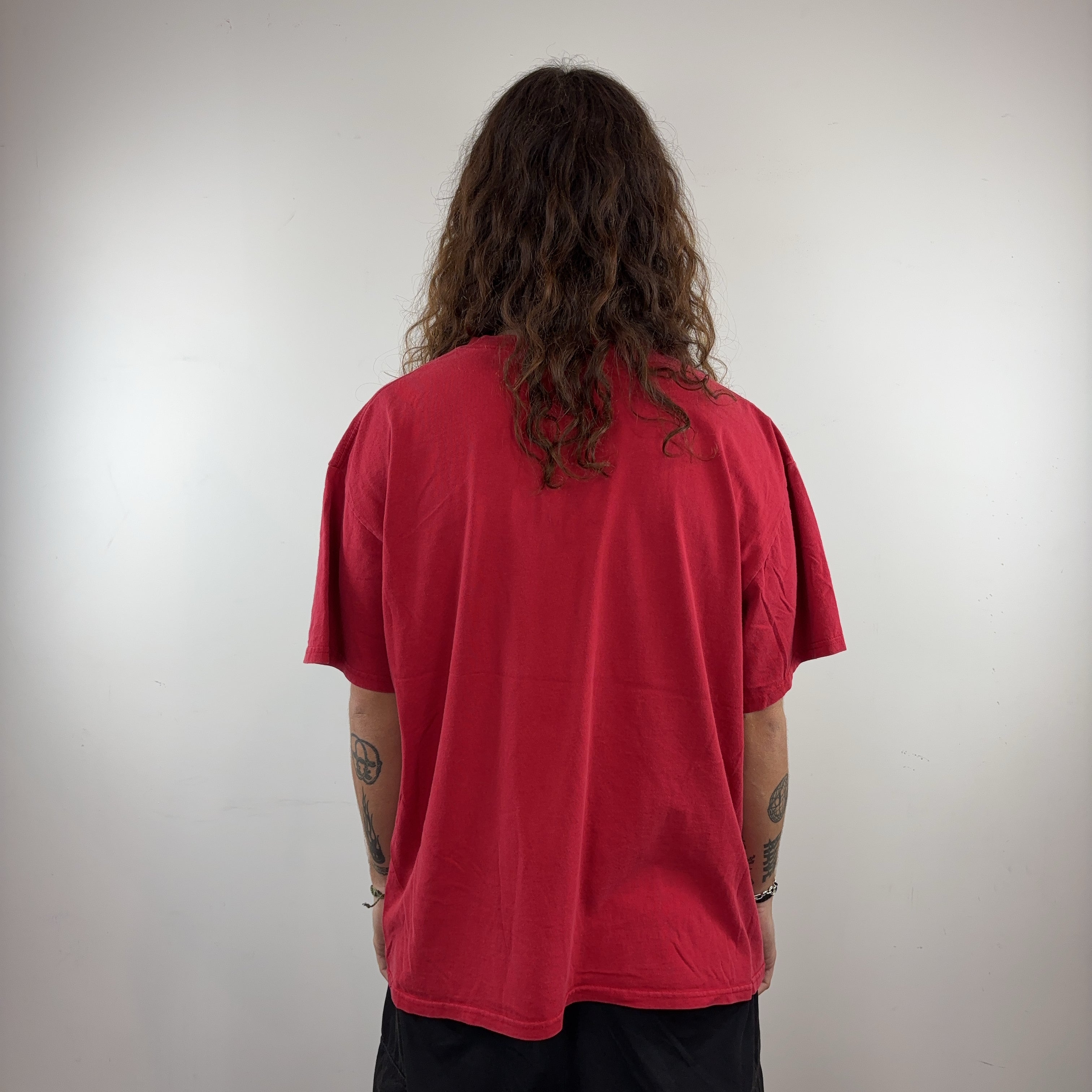 NIKE RED TEE - LARGE