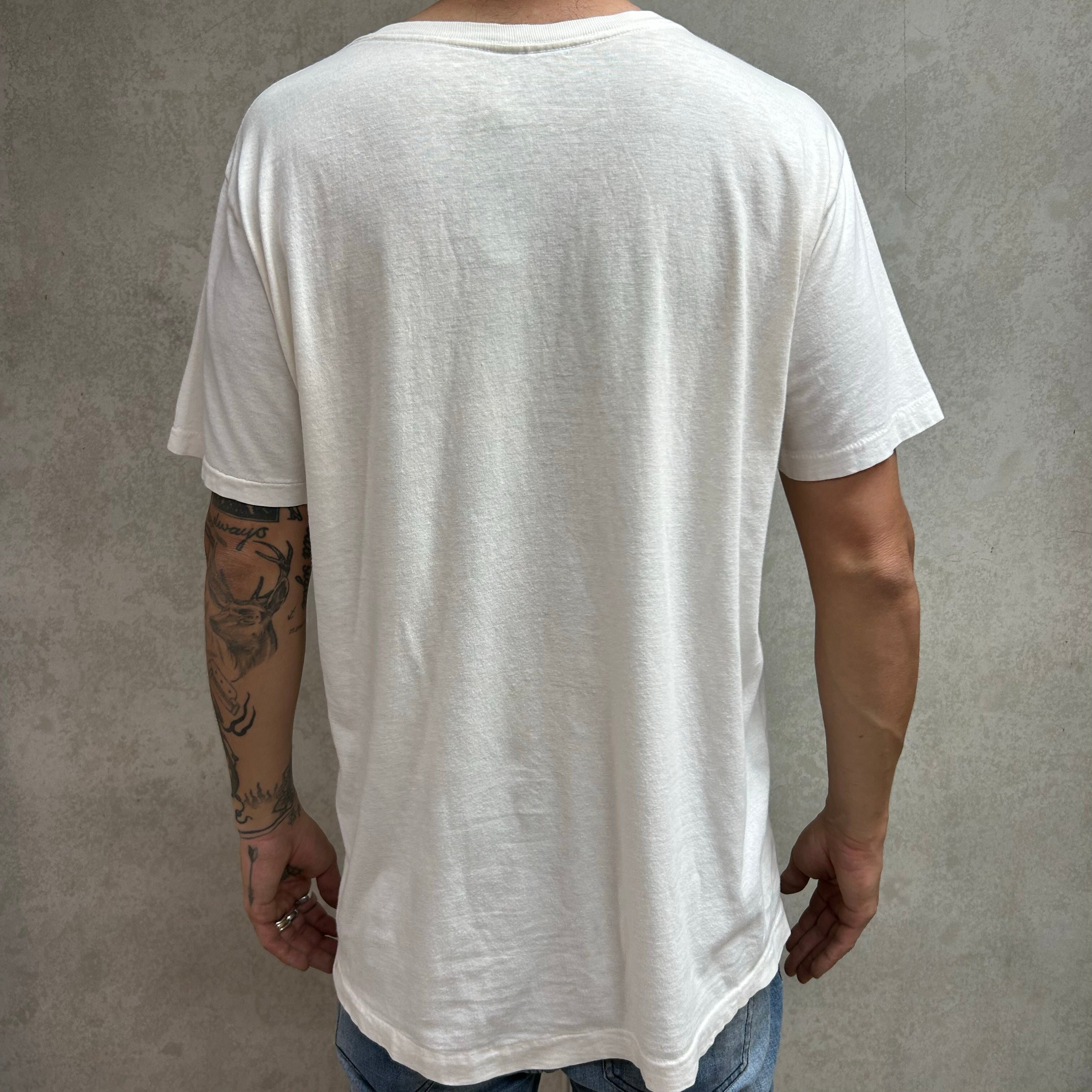GUESS TEE - LARGE