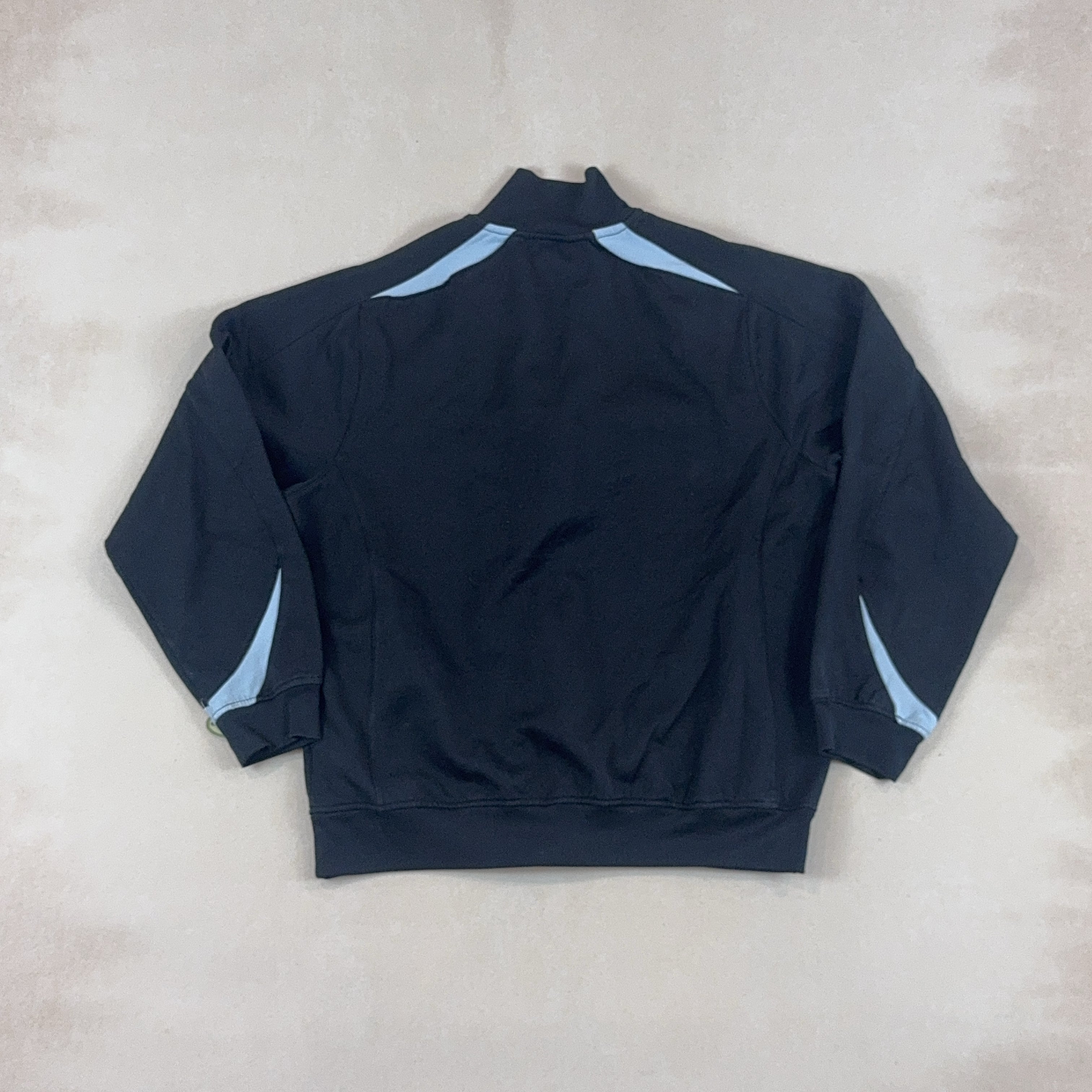 UMBRO JACKET - LARGE