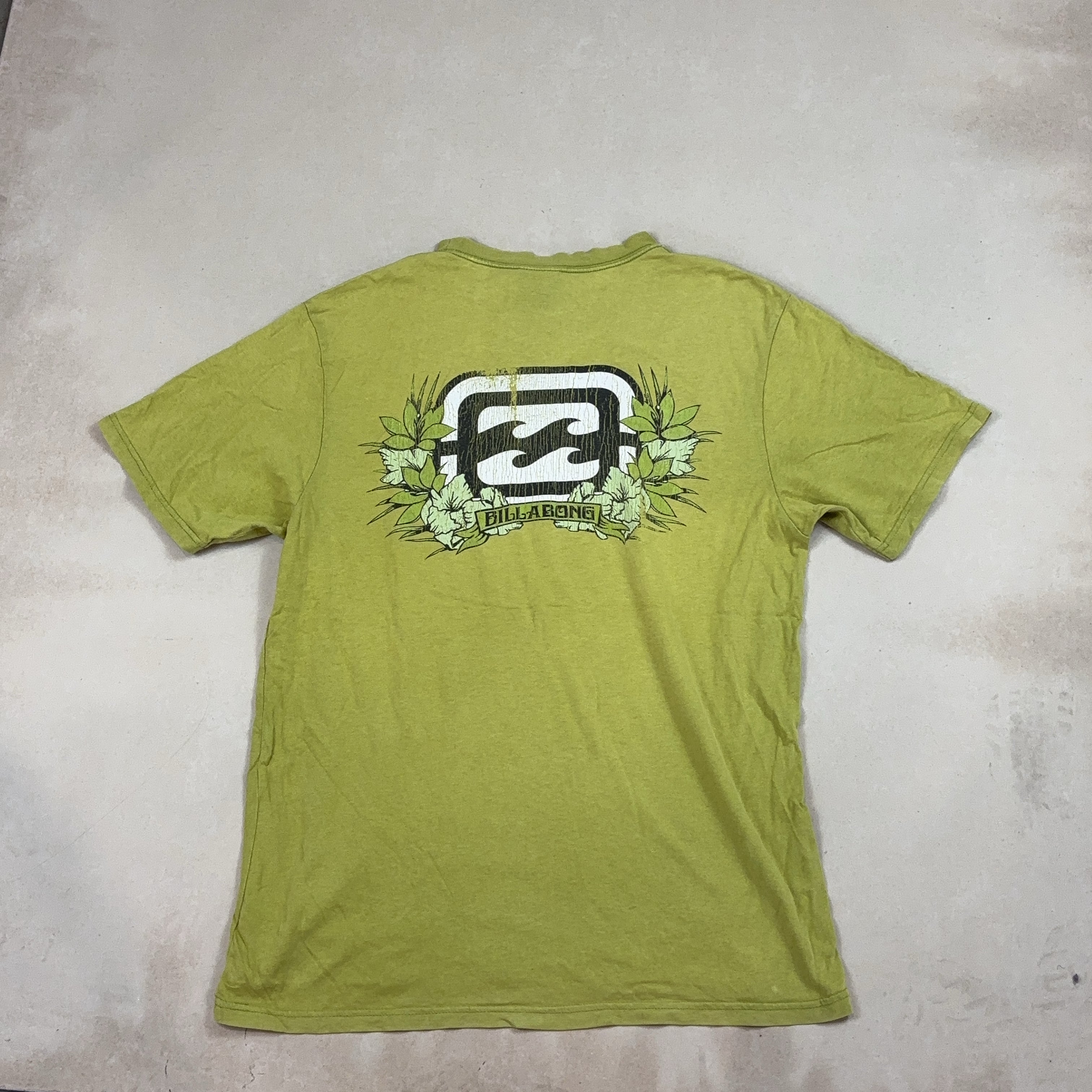 BILLABONG TEE - MEDIUM