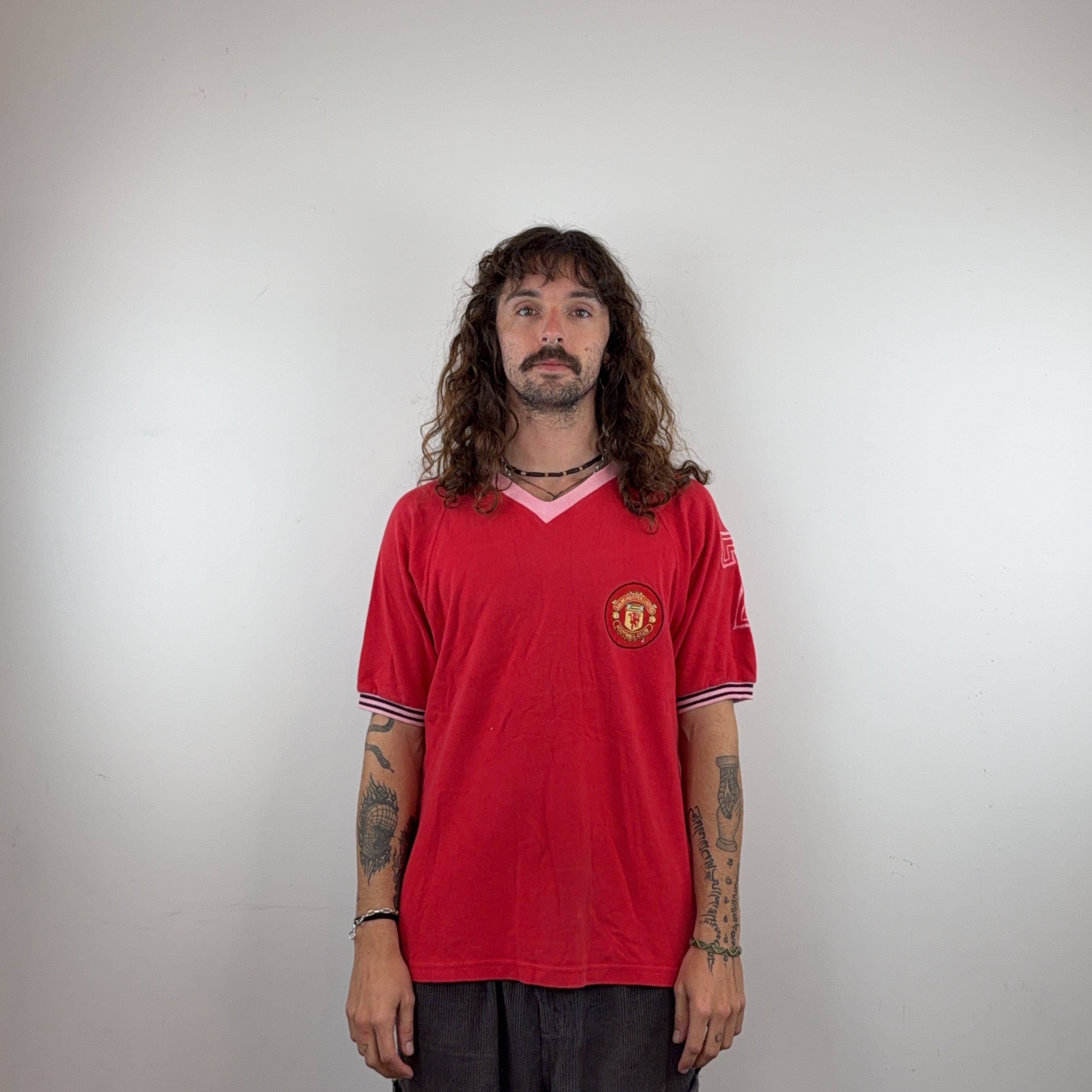 MANCHESTER UNITED FOOTBALL CLUB TEE - LARGE