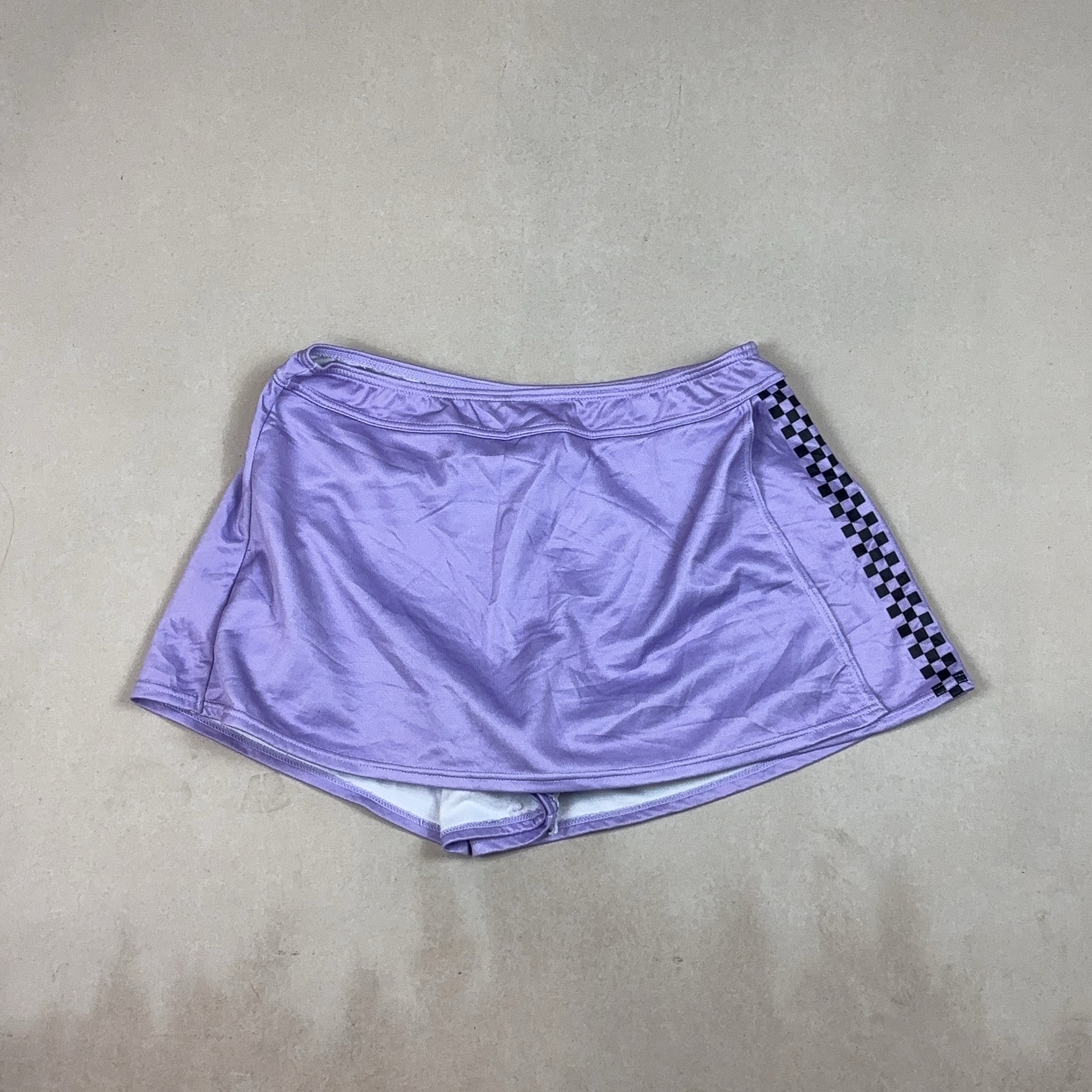 PURPLE VINTAGE SHORTS - MEDIUM