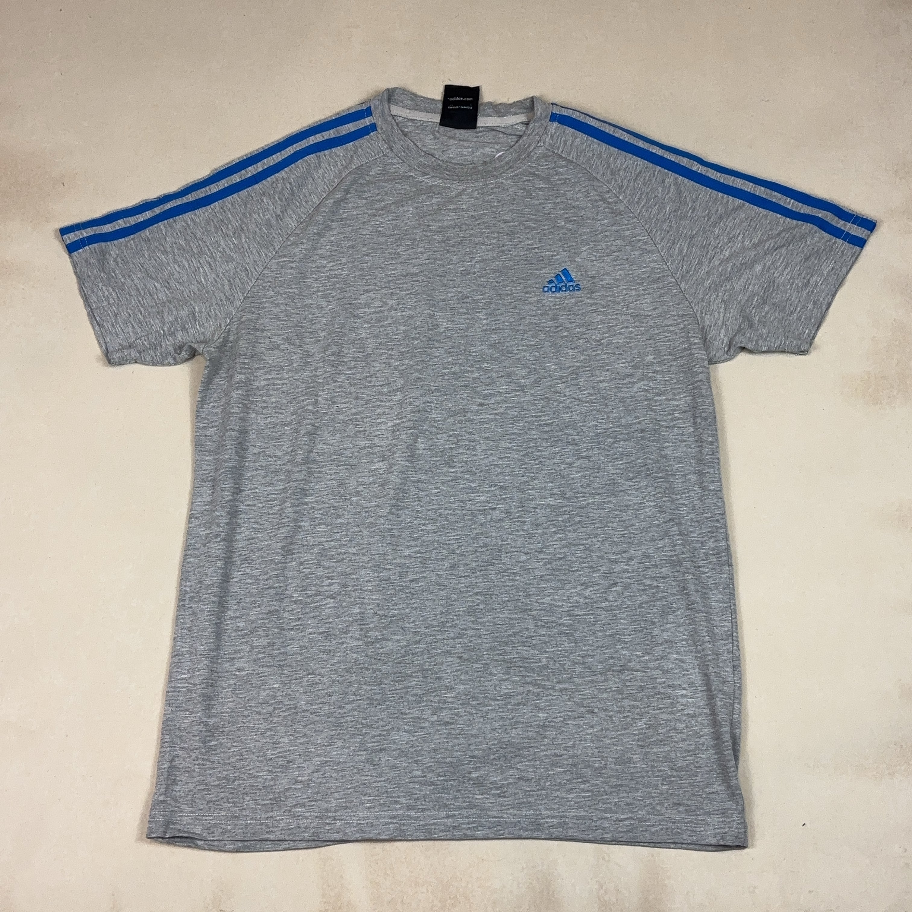 ADIDAS TEE - X LARGE