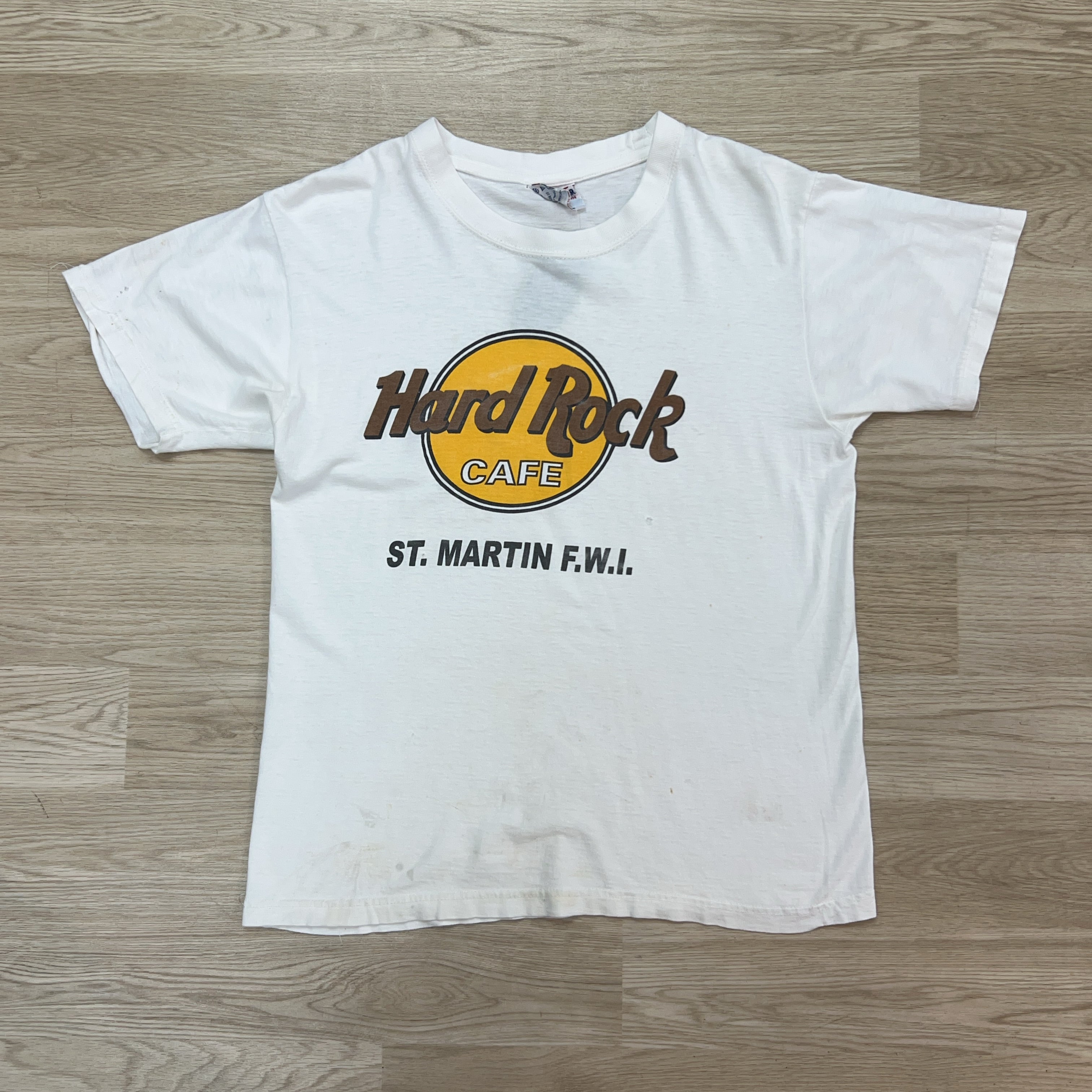 HARD ROCK CAFE TEE - MEDIUM