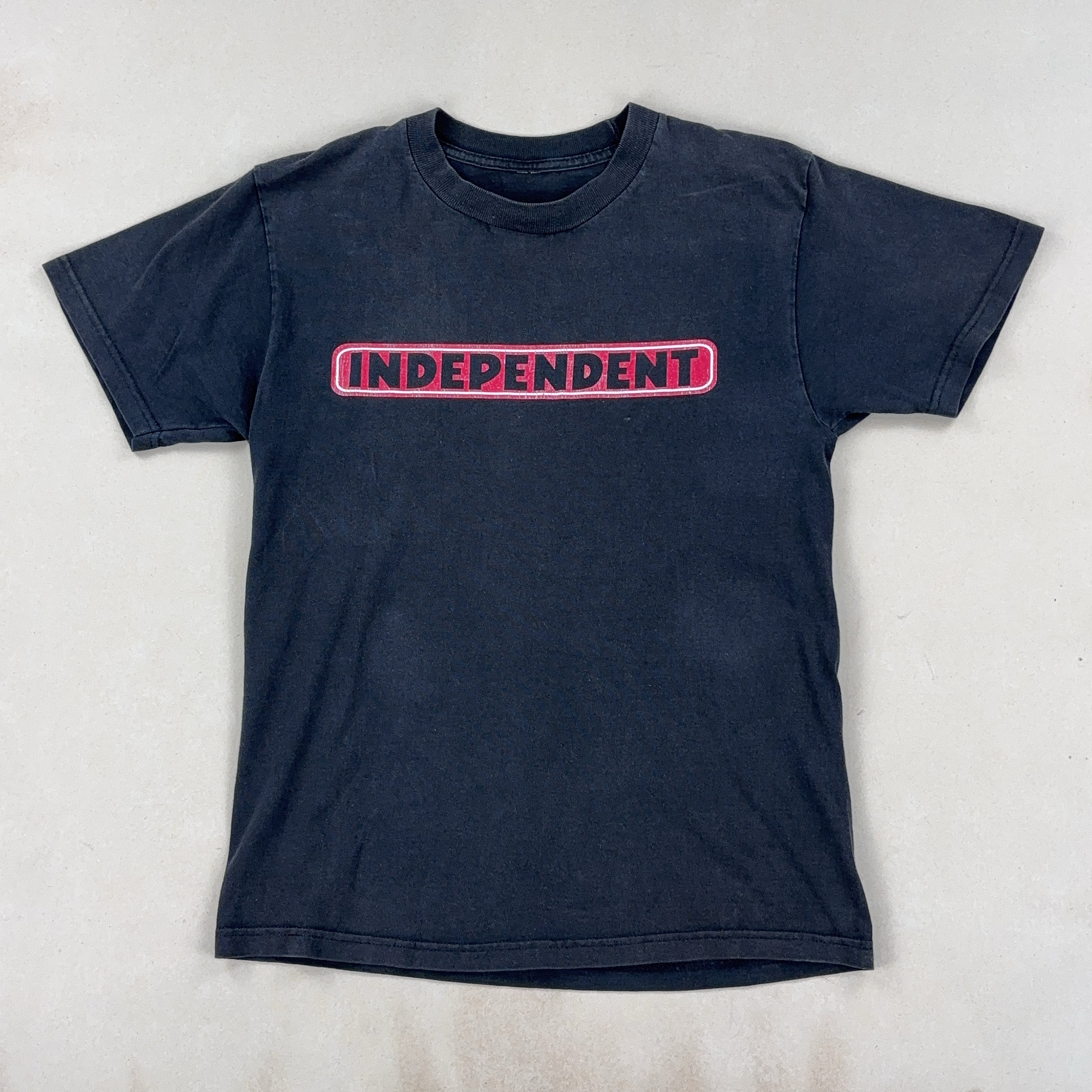 'INDEPENDENT' TEE - SMALL