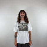 GRAPHIC 'ON POINT' TEE - LARGE