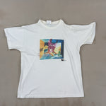 GRAPHIC WHITE TEE - MEDIUM