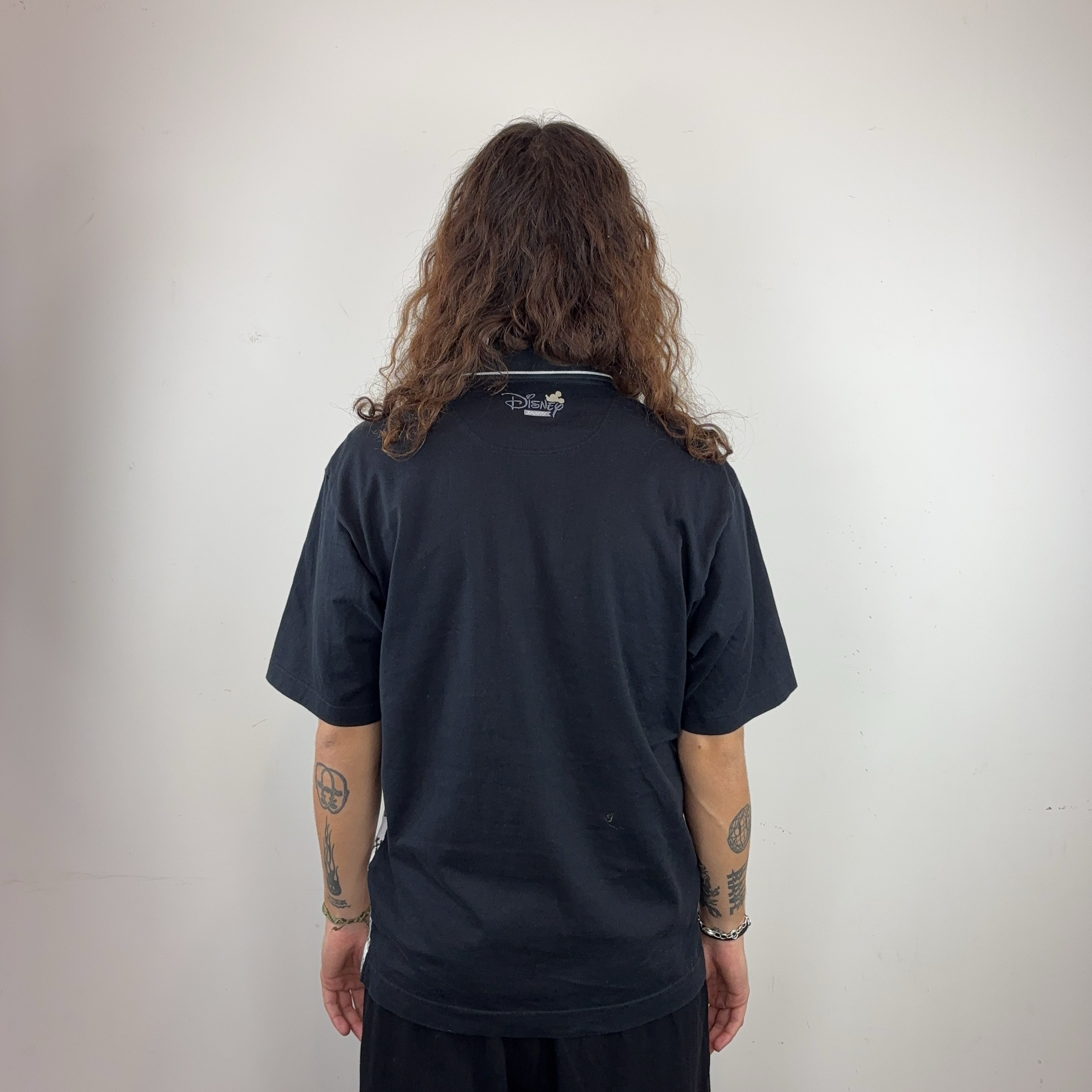 DISNEY SHIRT - MEDIUM