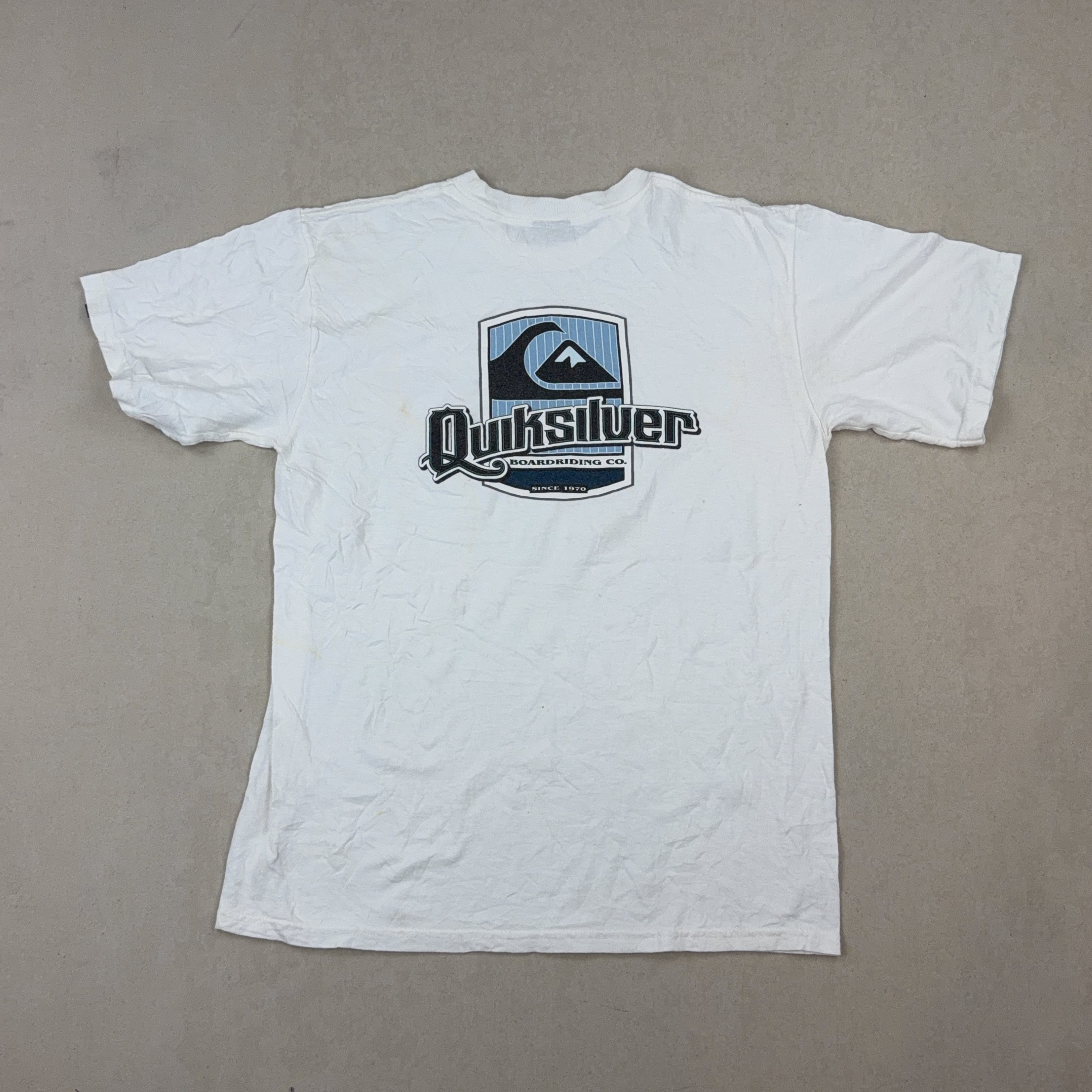 QUIKSILVER TEE - MEDIUM