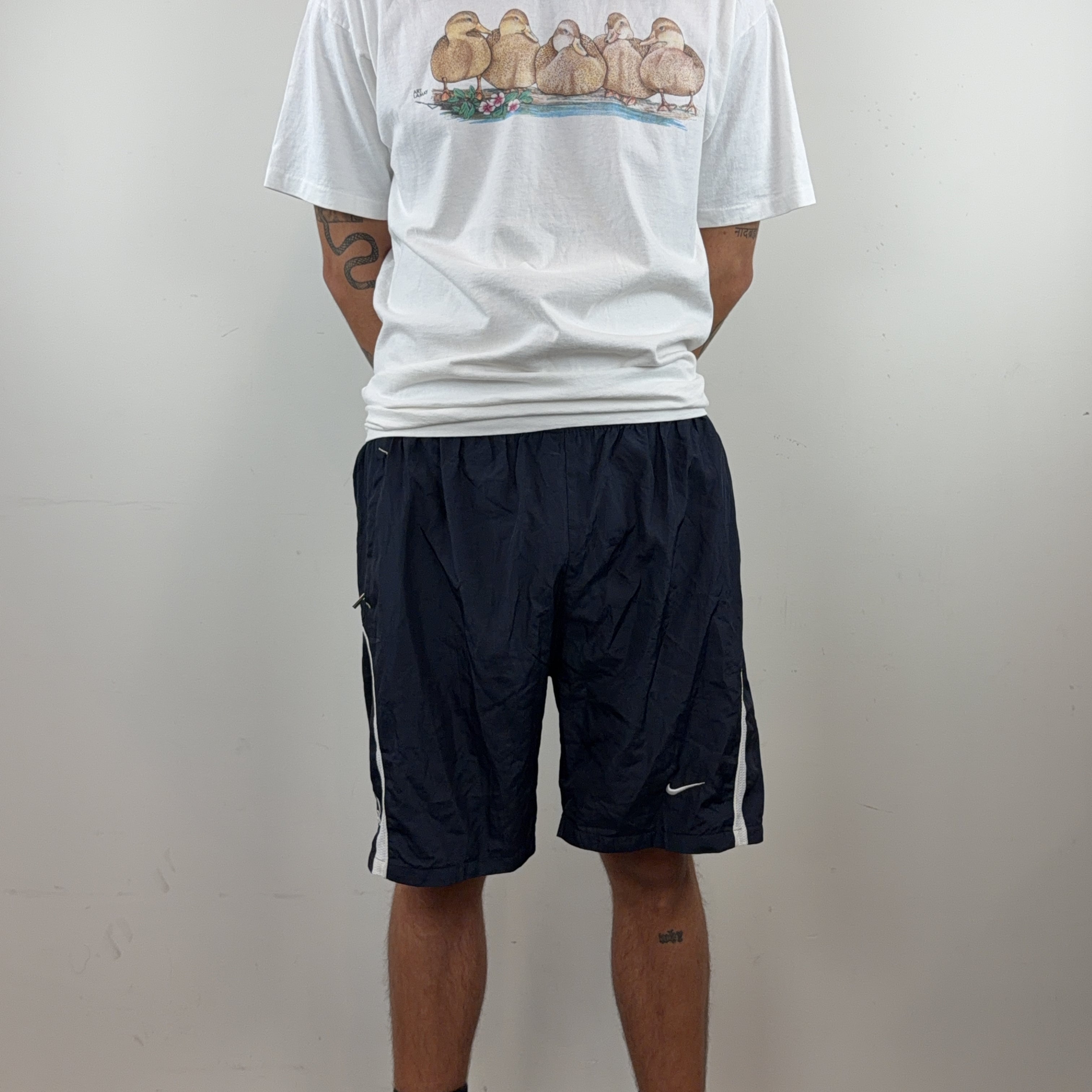 NIKE SHORTS - SMALL