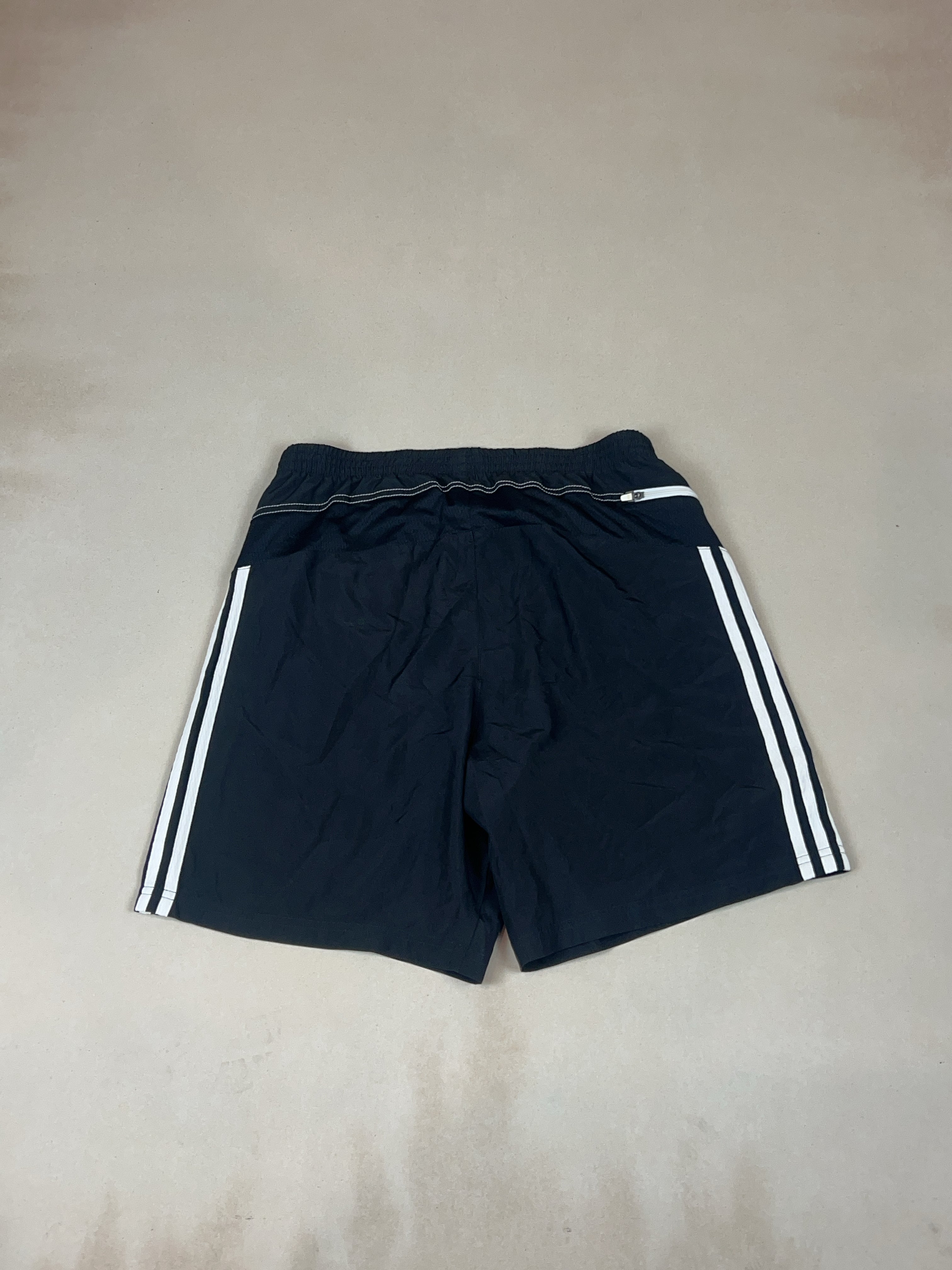 ADIDAS SHORTS - SMALL