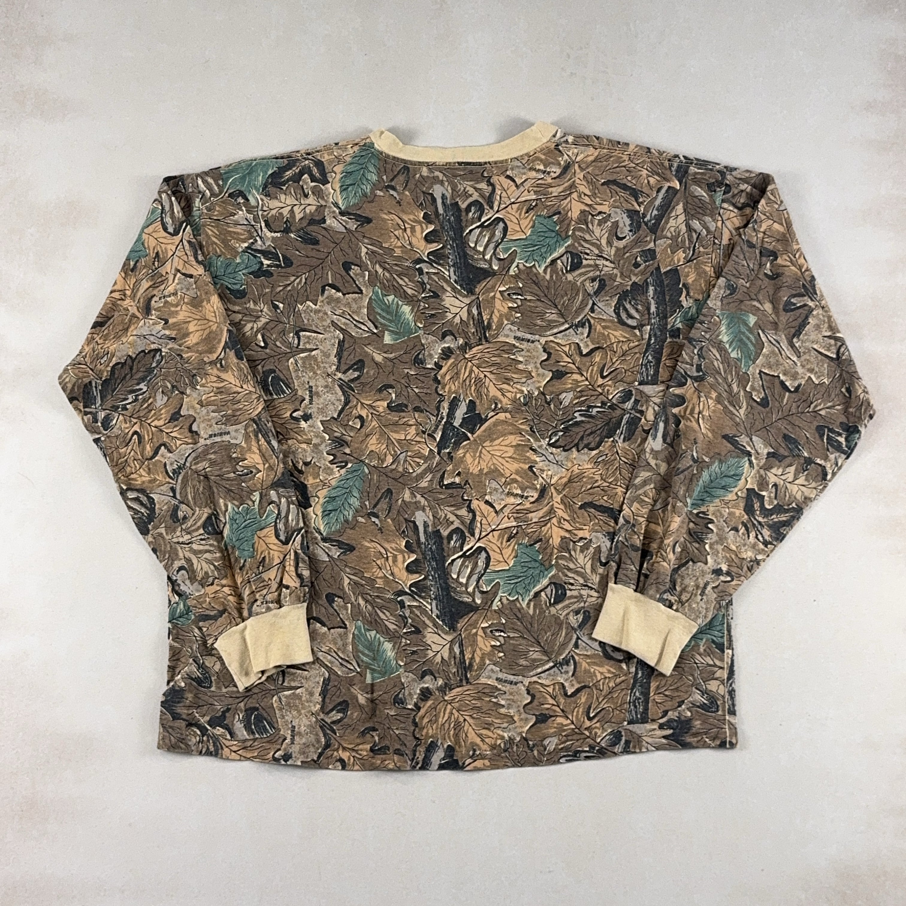CAMO LONG SLEEVE - LARGE