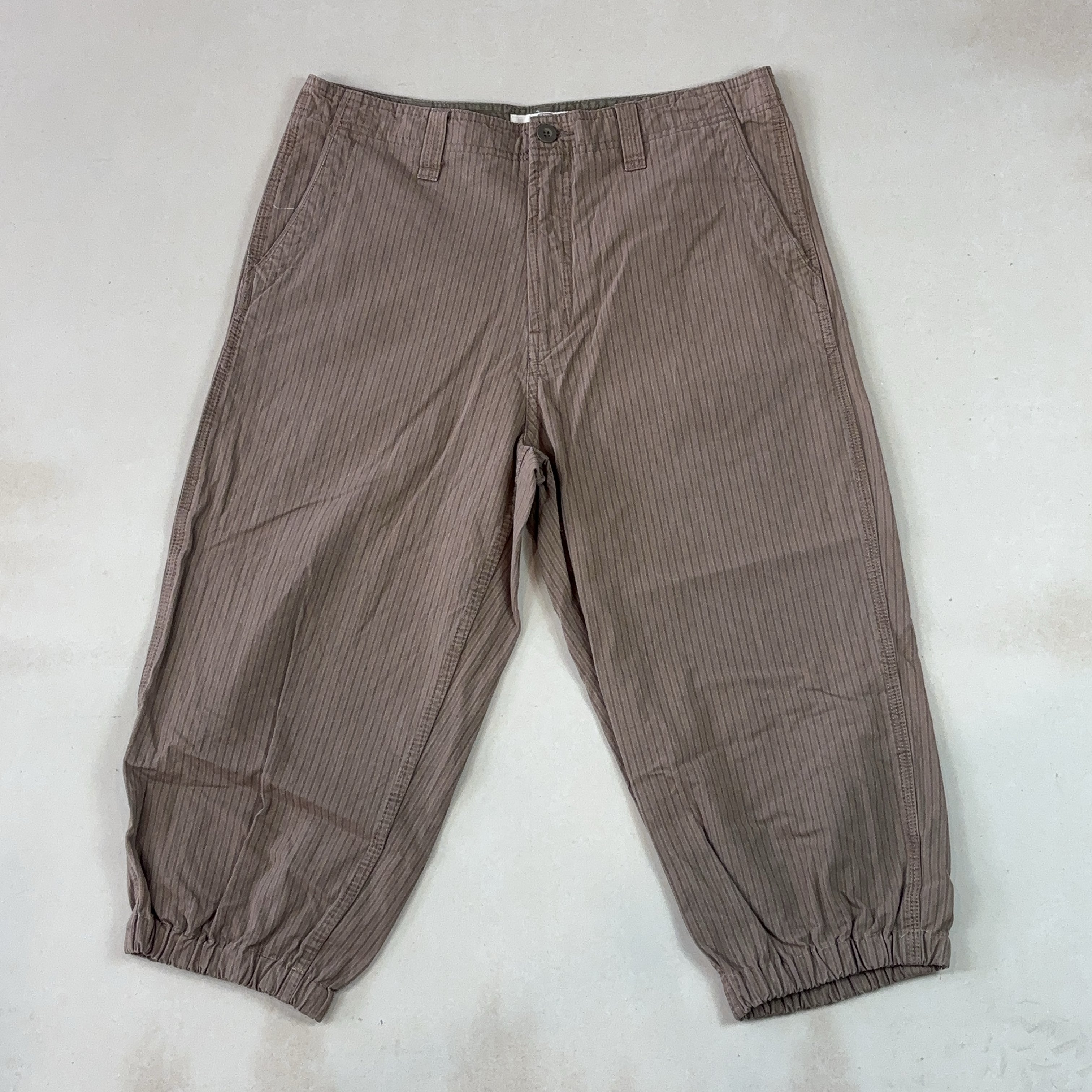 FADED FLORY PANTS - MEDIUM