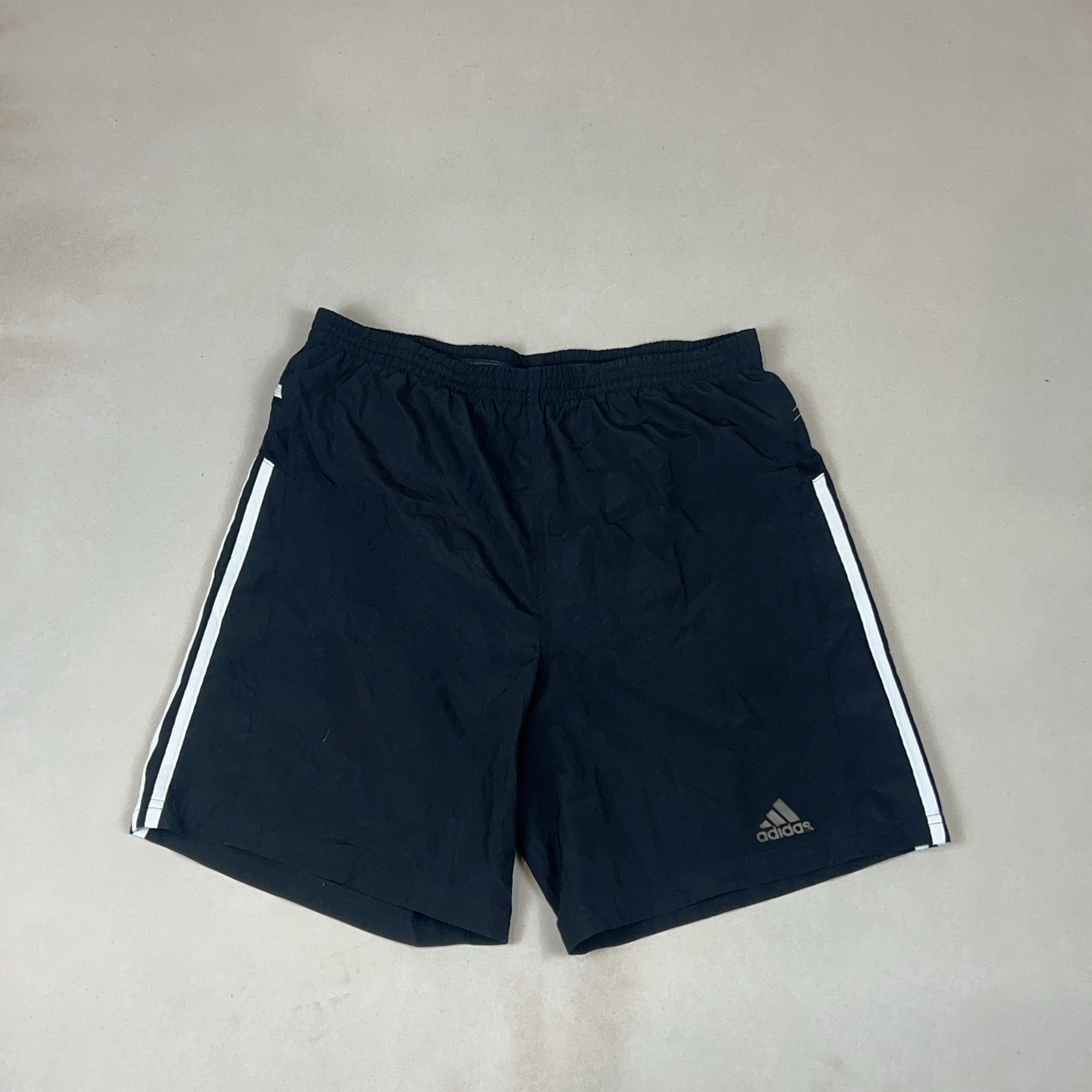 ADIDAS SHORTS - SMALL