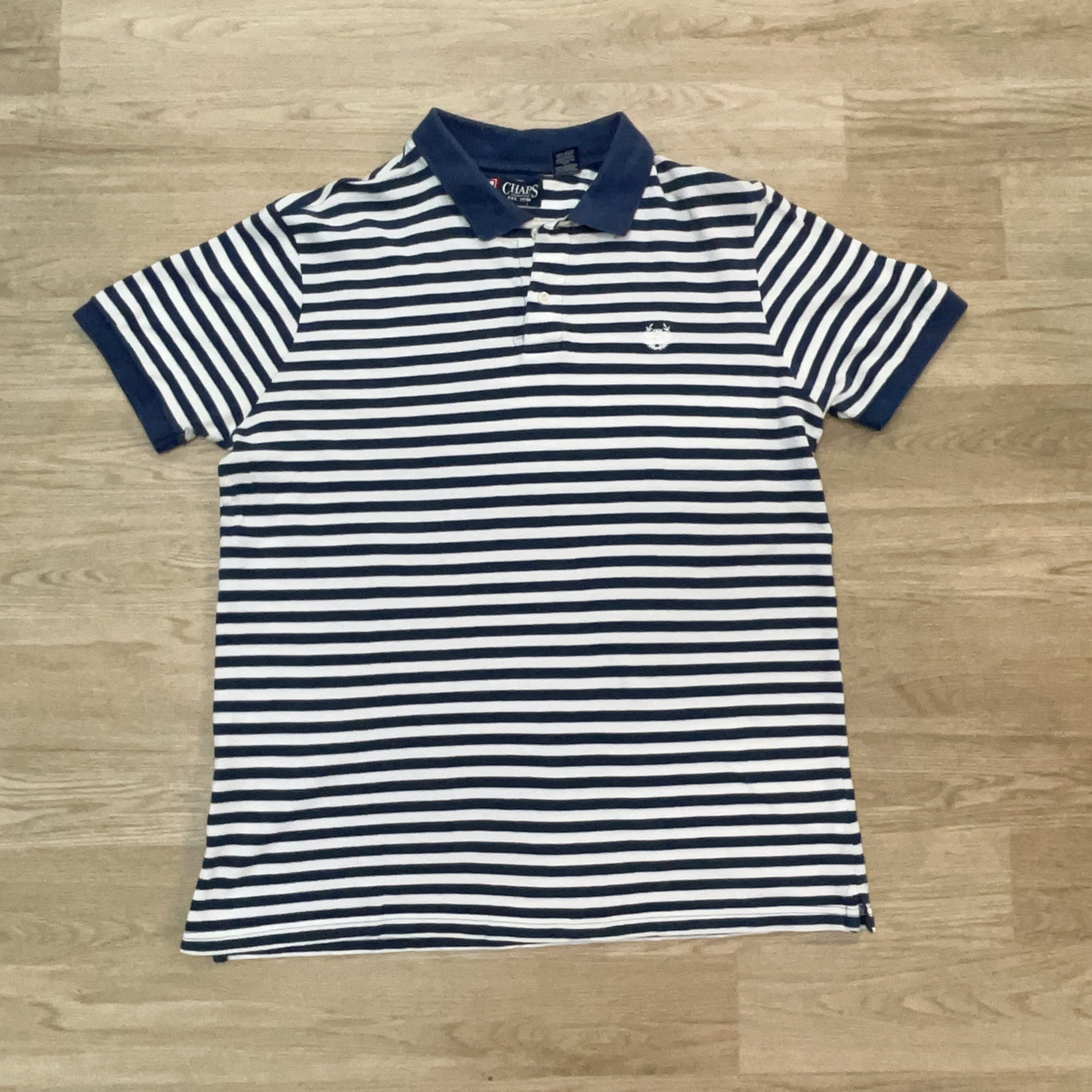 CHAPS SHIRT - MEDIUM