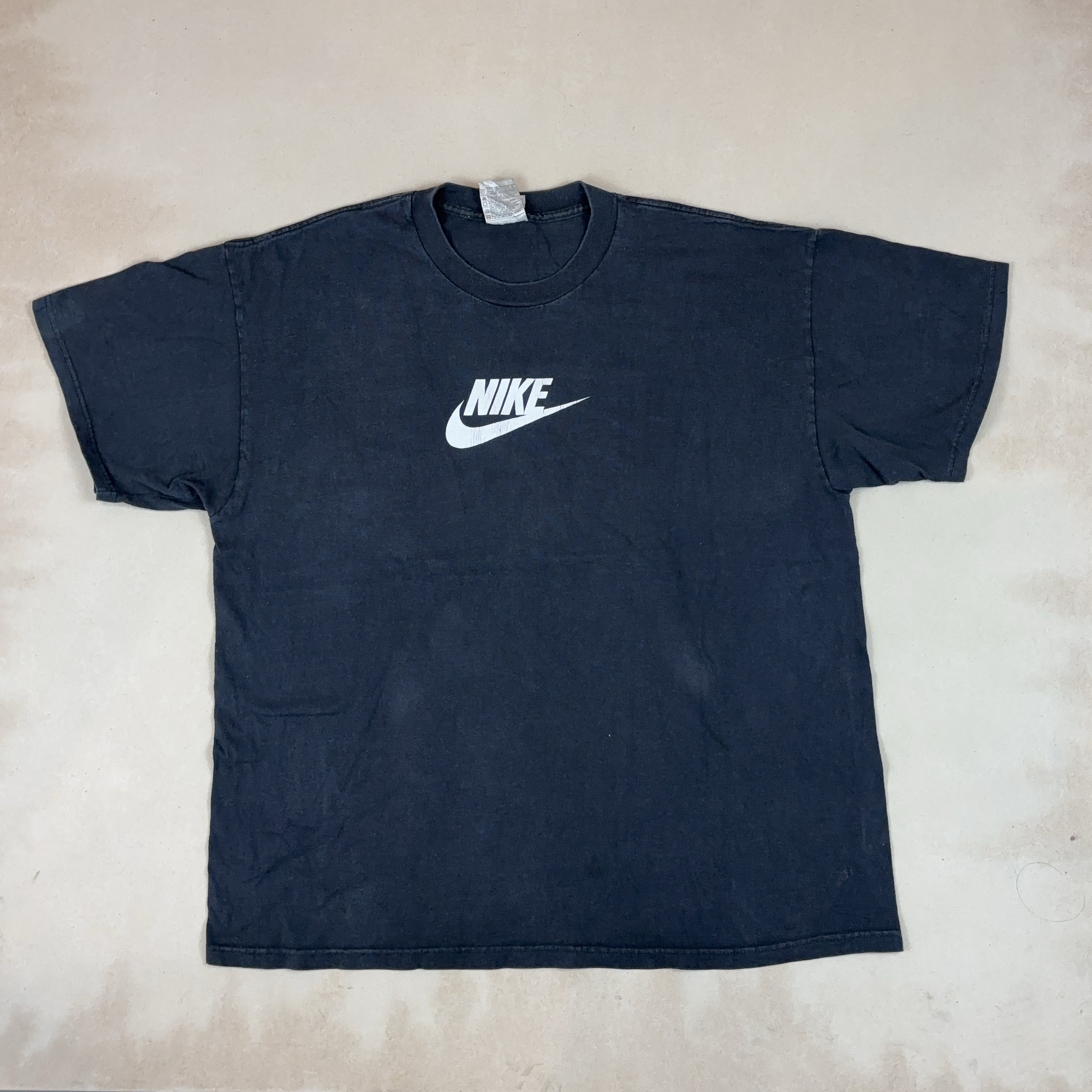 NIKE TEE - X LARGE