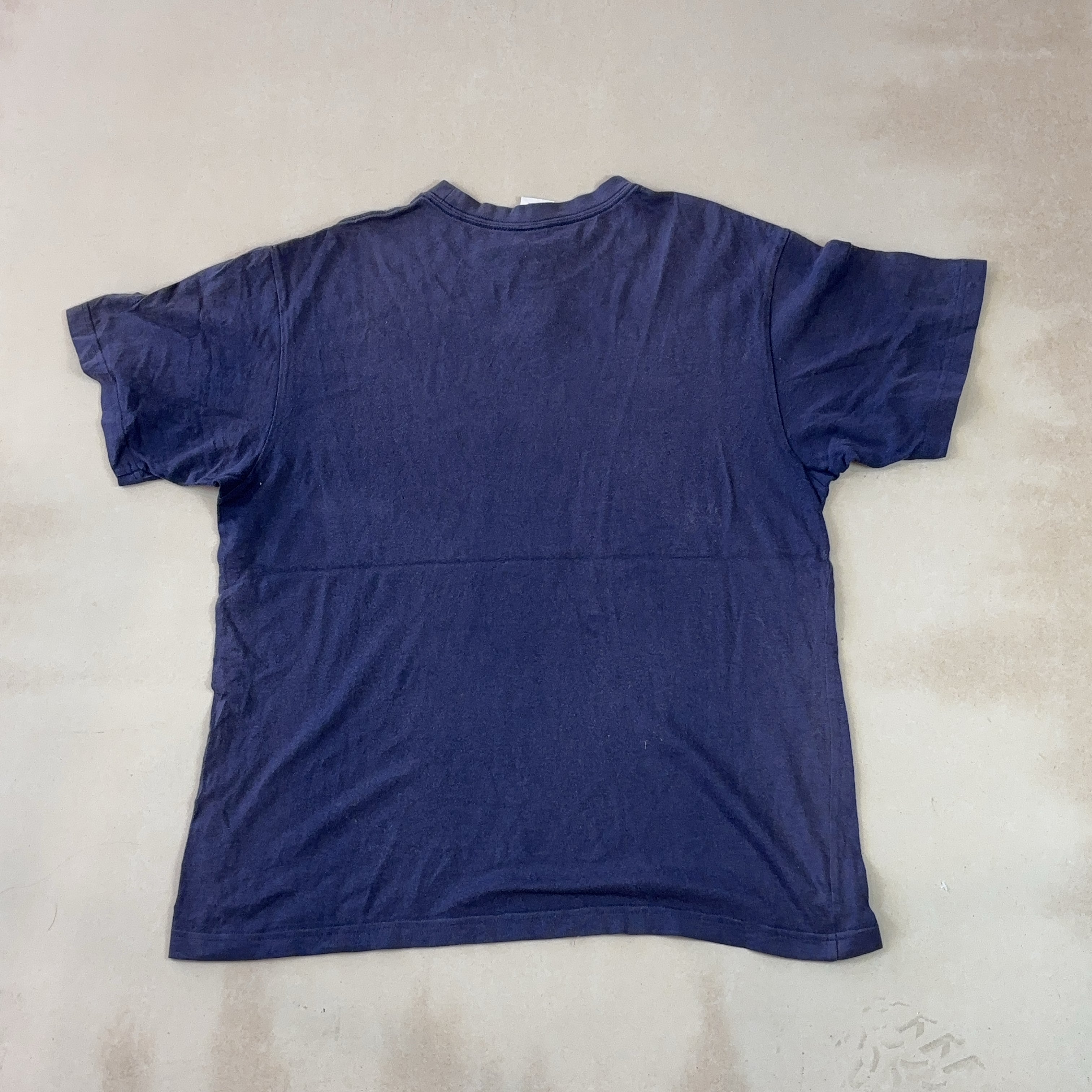 ADIDAS TEE - MEDIUM
