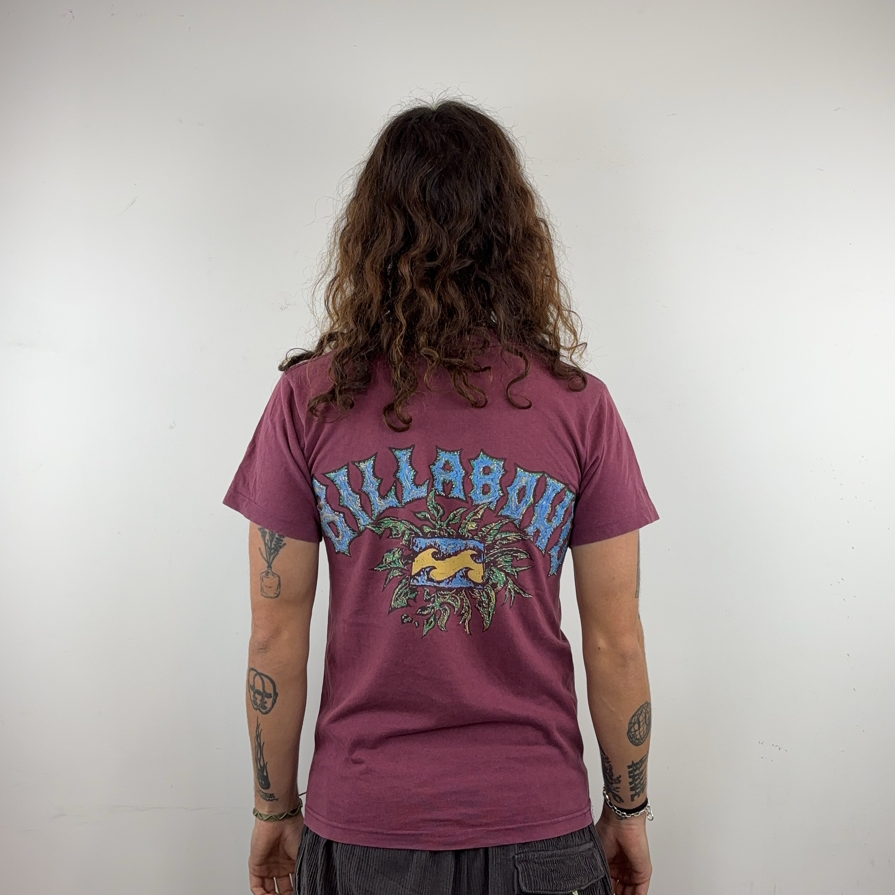 BILLABONG TEE - SMALL