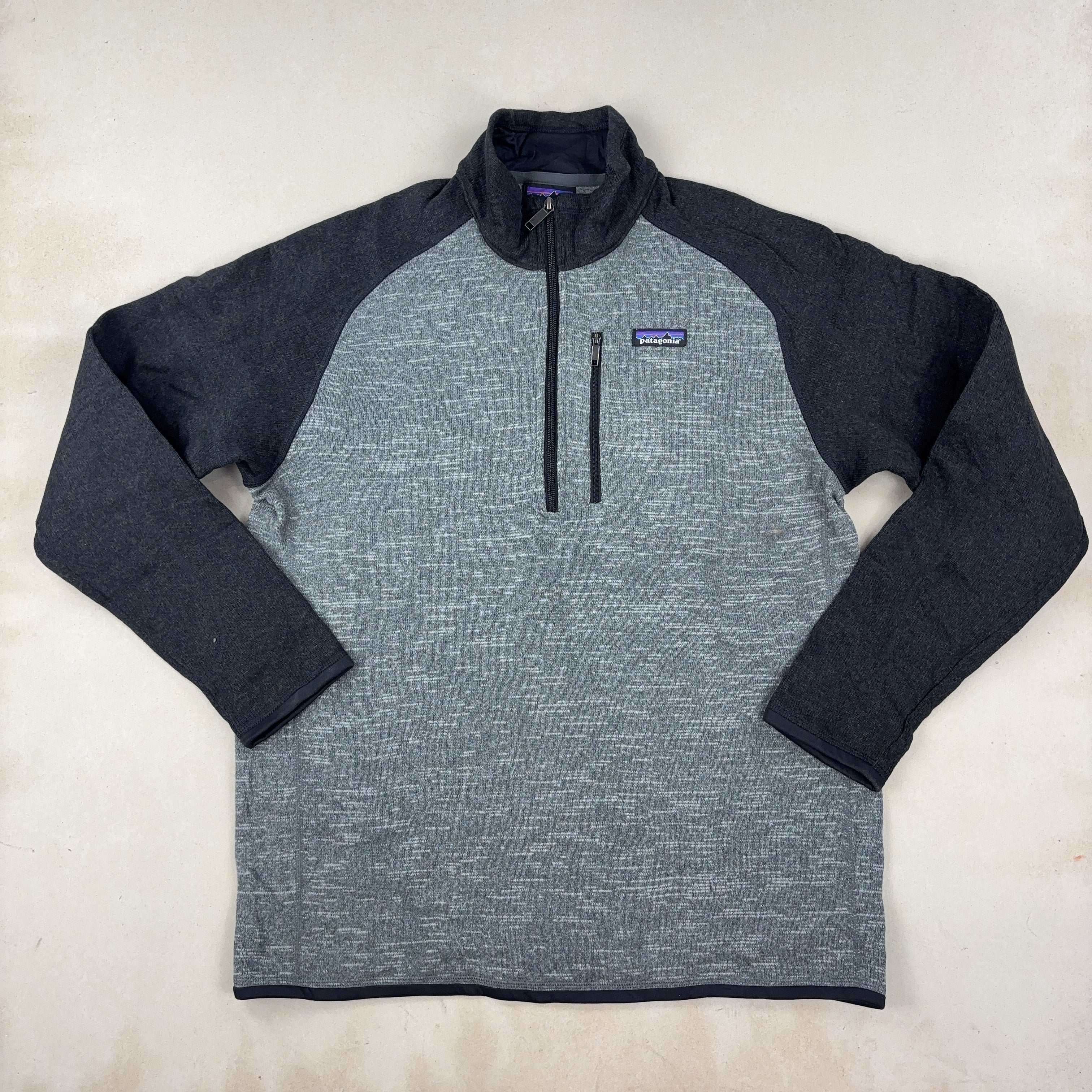 PATAGONIA QUARTER ZIP - LARGE