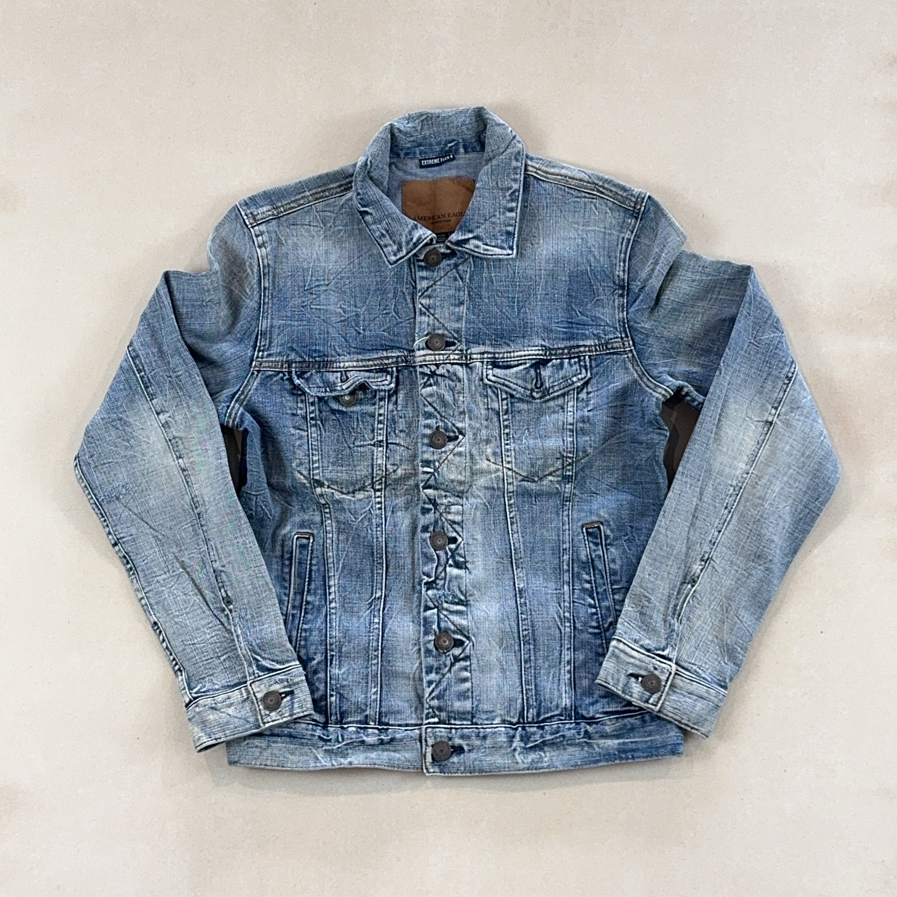 AMERICAN EAGLE DENIM JACKET - SMALL