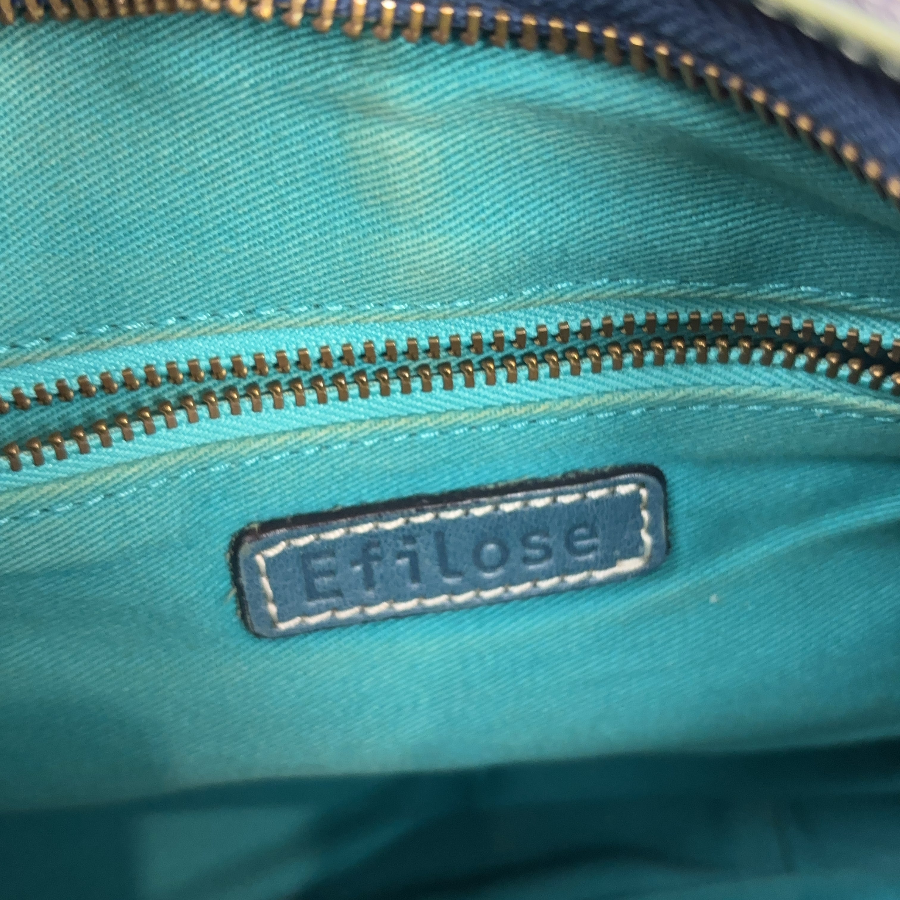 EFILOSE HANDBAG - MEDIUM