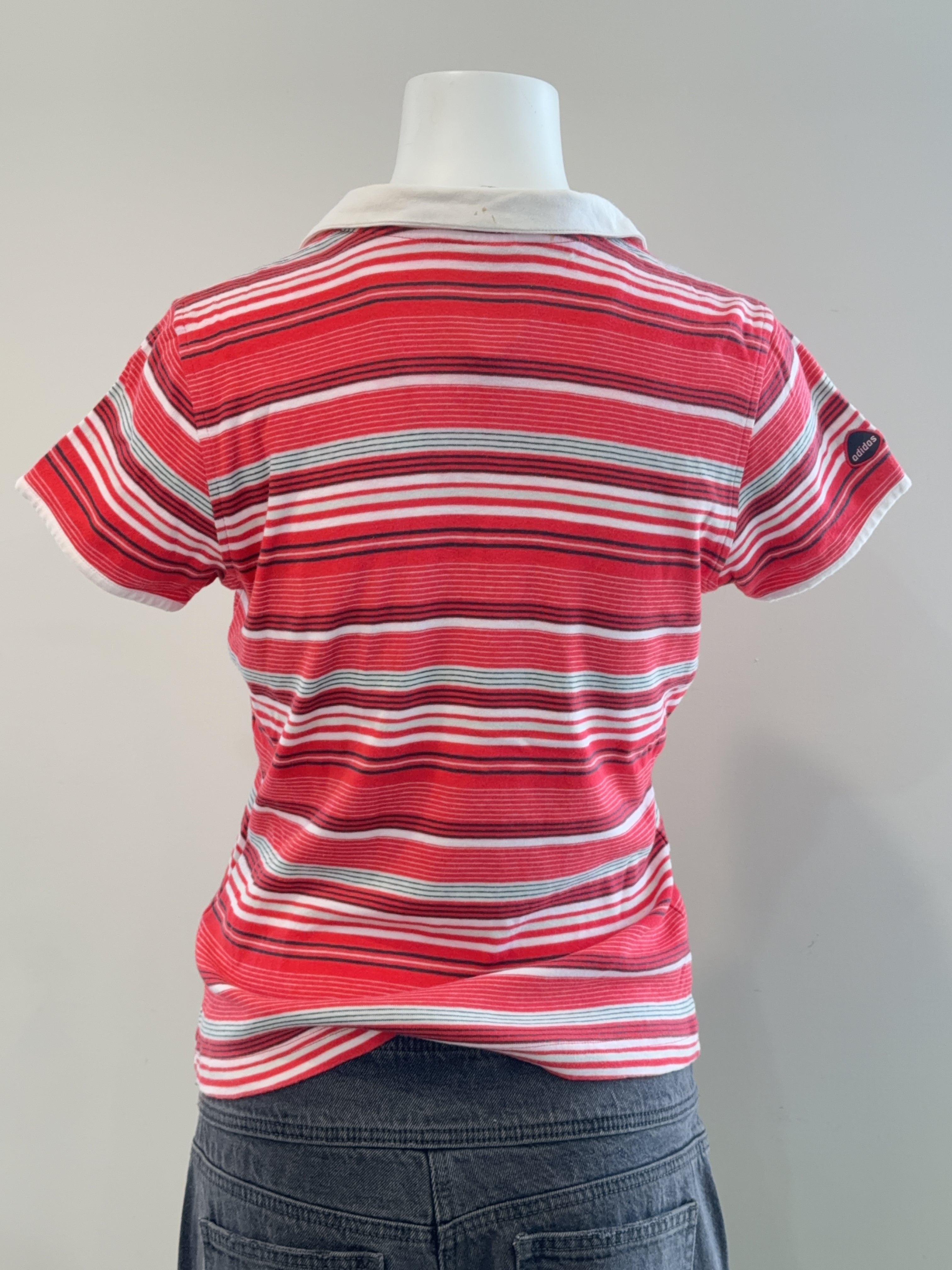ADIDAS TEE - SMALL