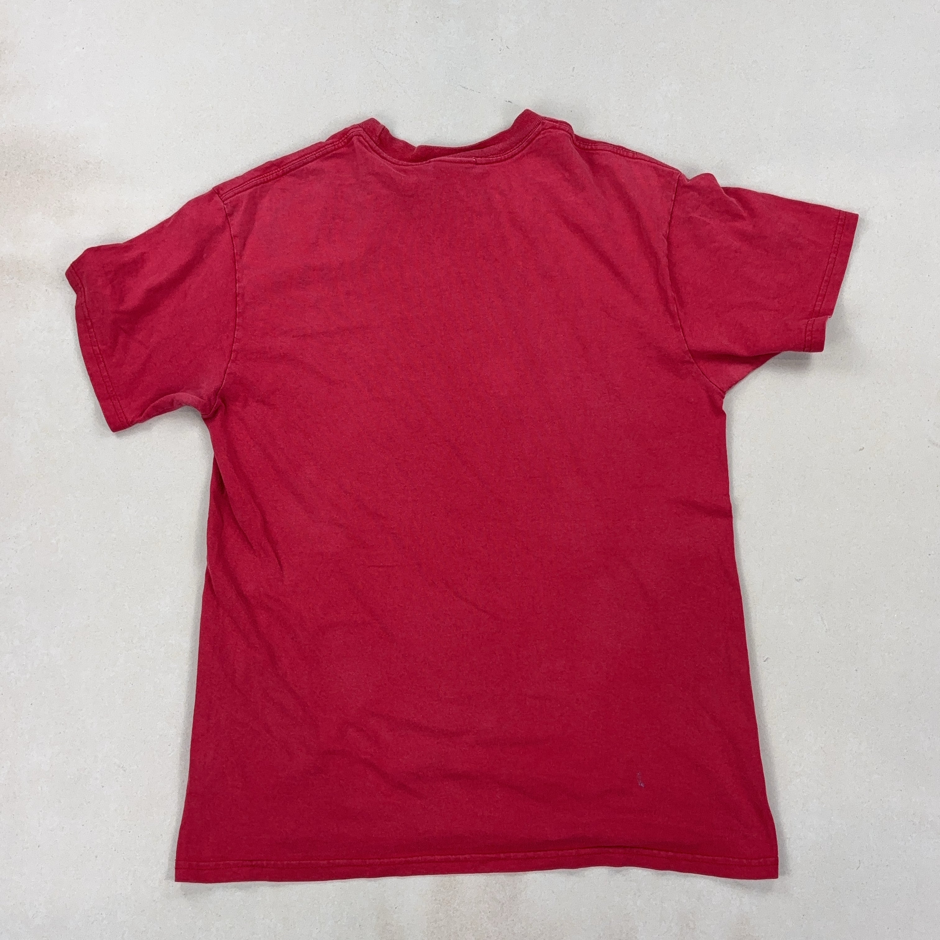 NIKE TEE - SMALL