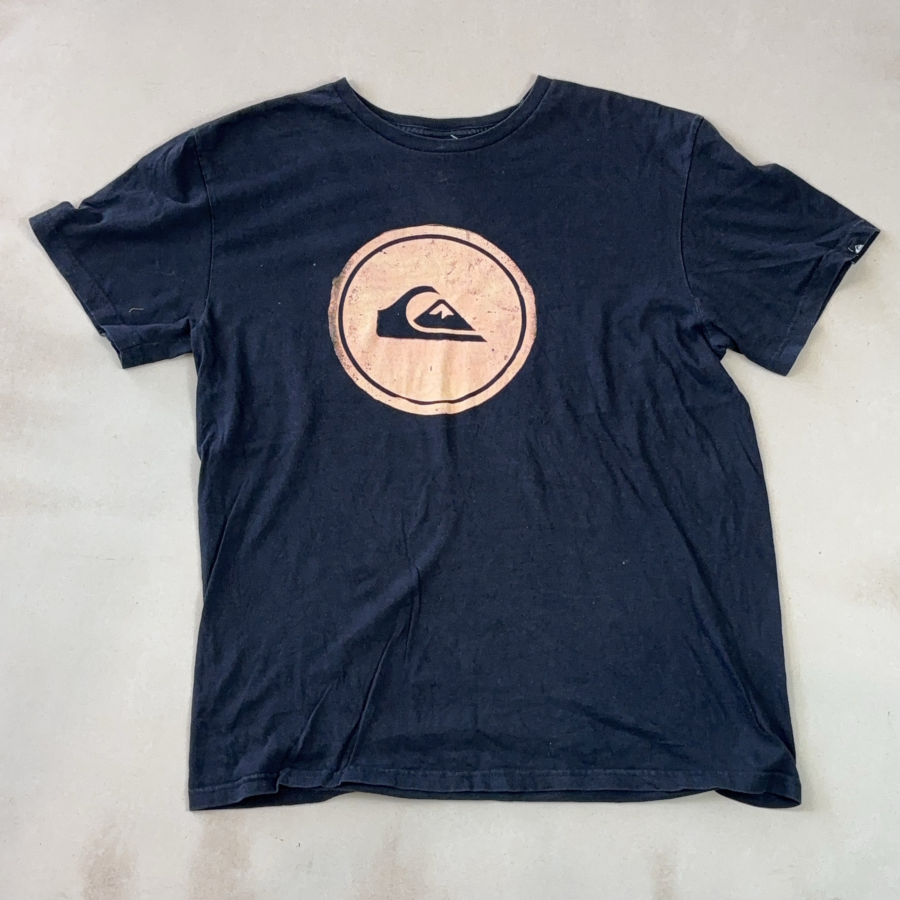 QUIKSILVER TEE - LARGE