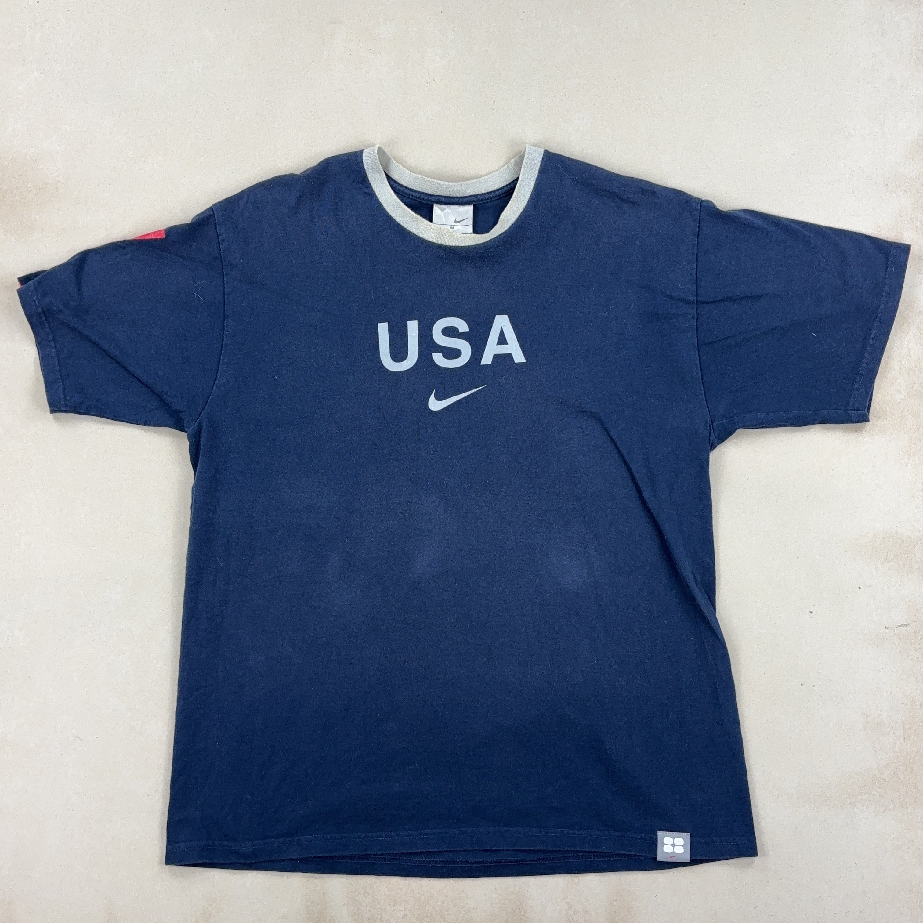 NIKE 'USA' TEE - MEDIUM