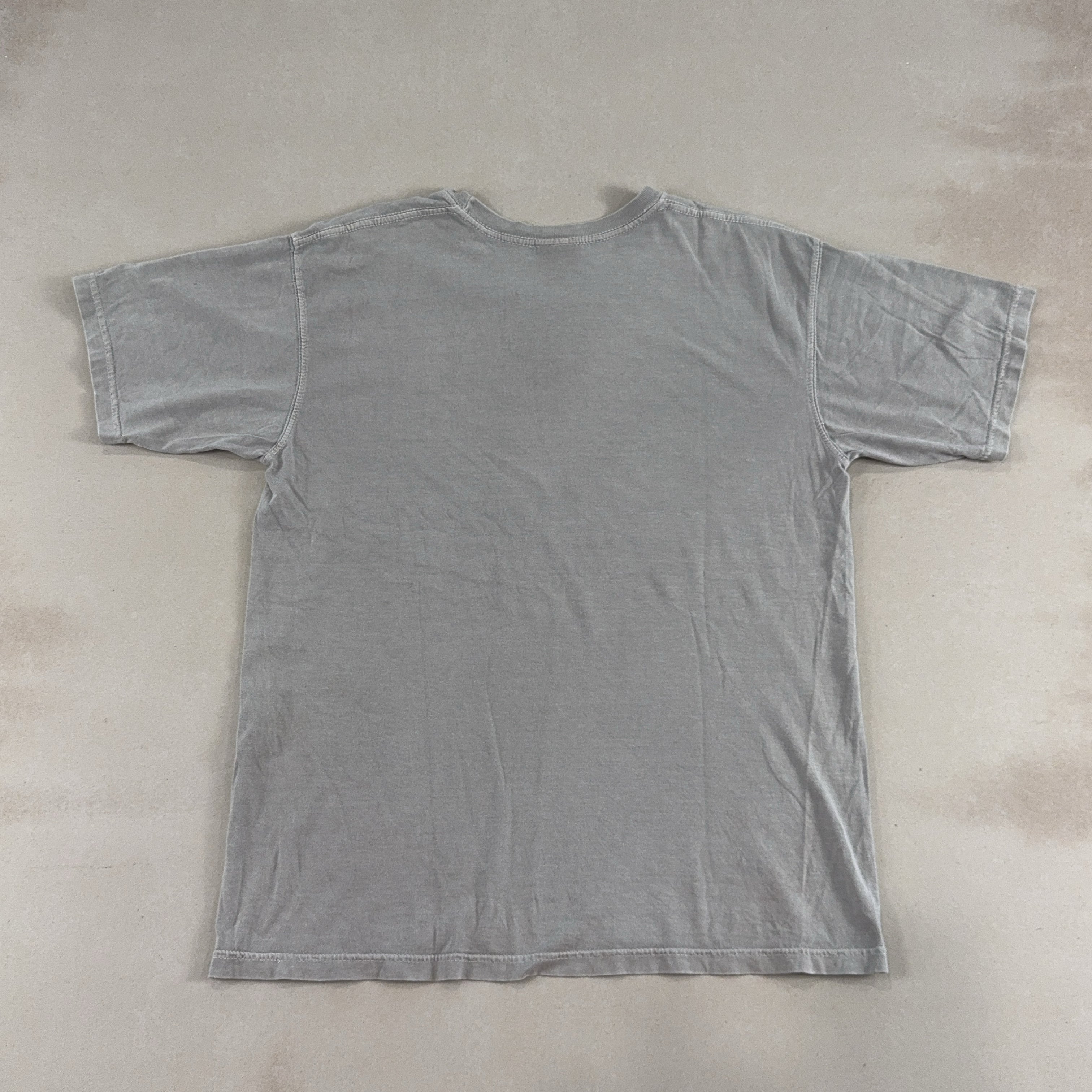 GRAPHIC DOG TEE - MEDIUM