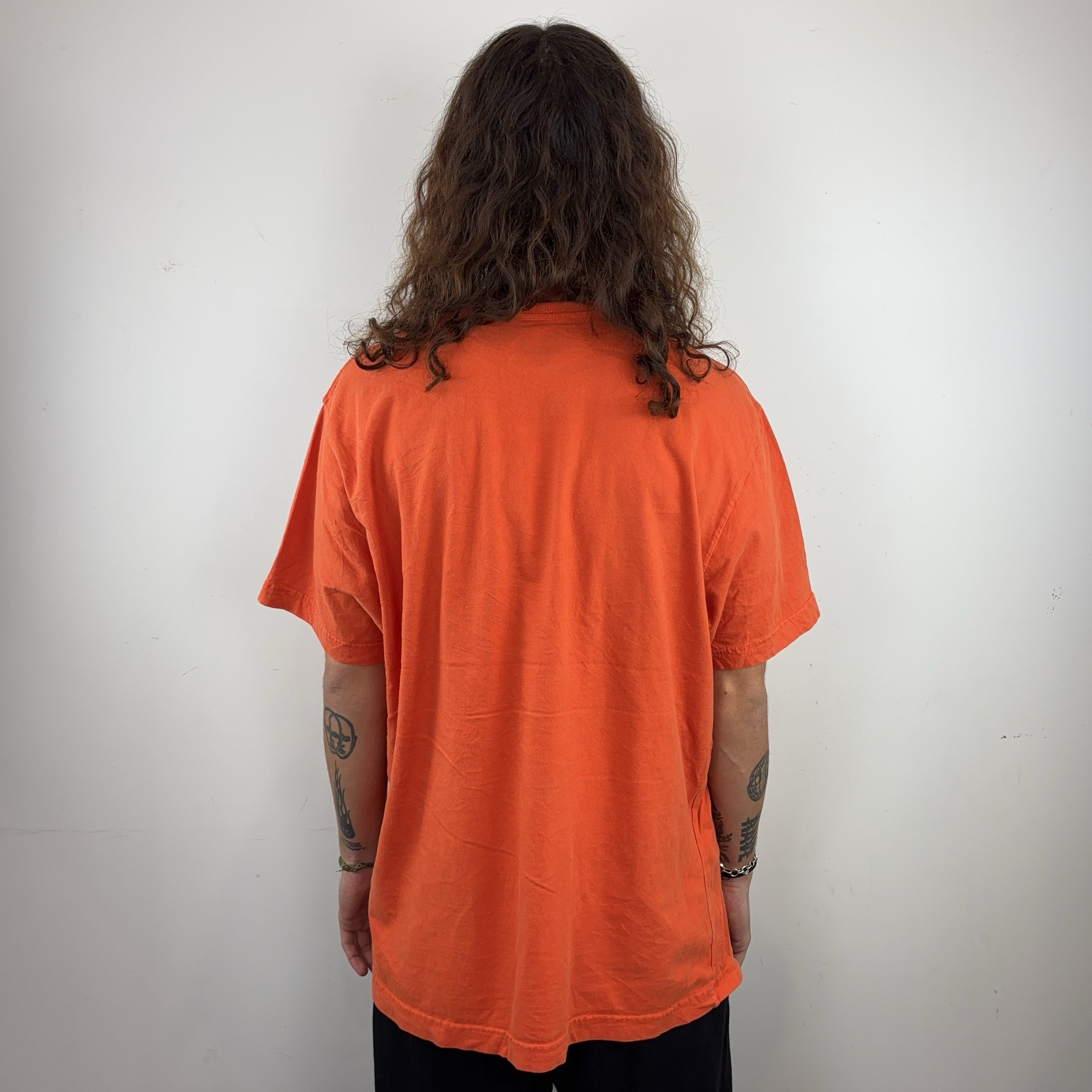 OLD NAVY ORANGE TEE - LARGE