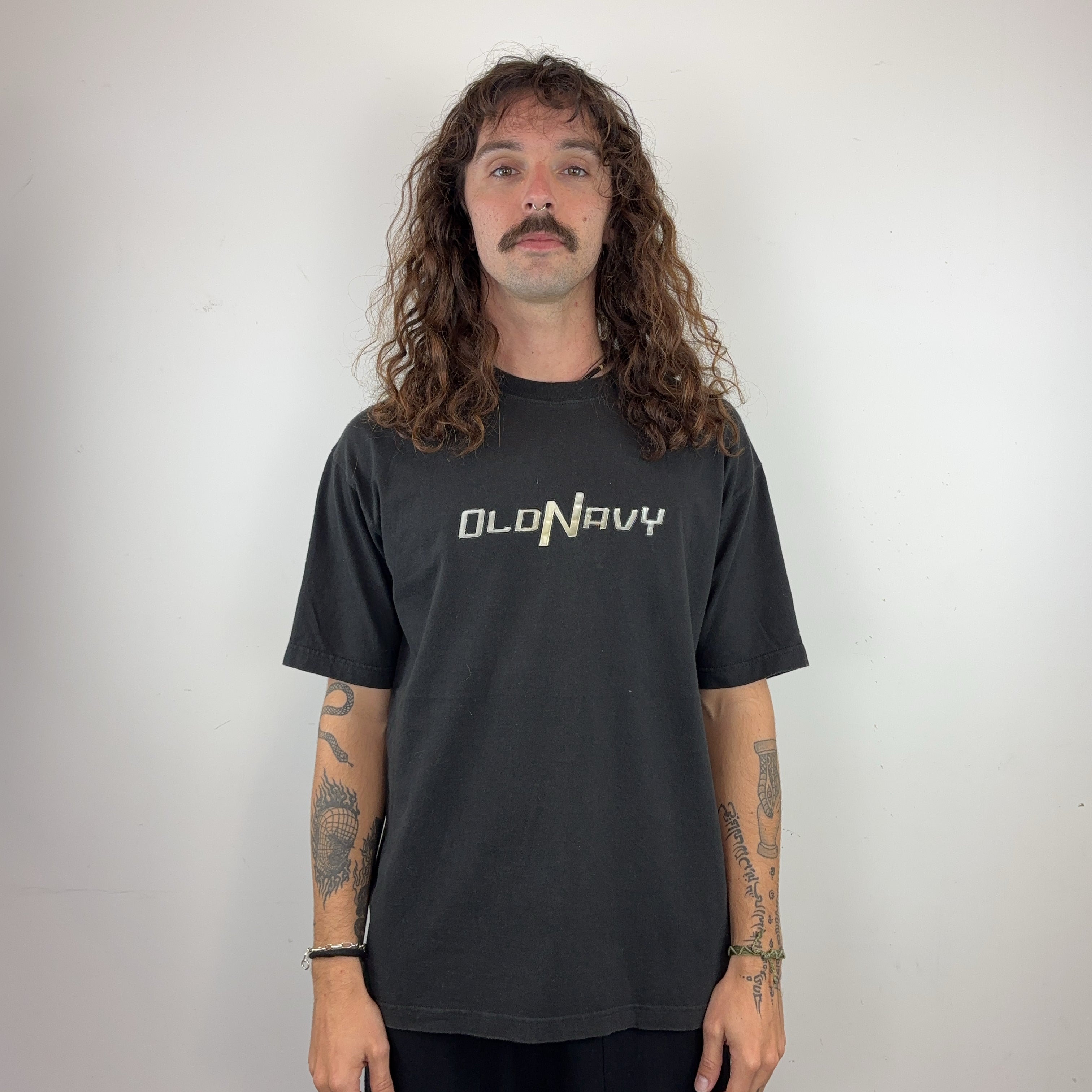 OLD NAVY TEE - MEDIUM