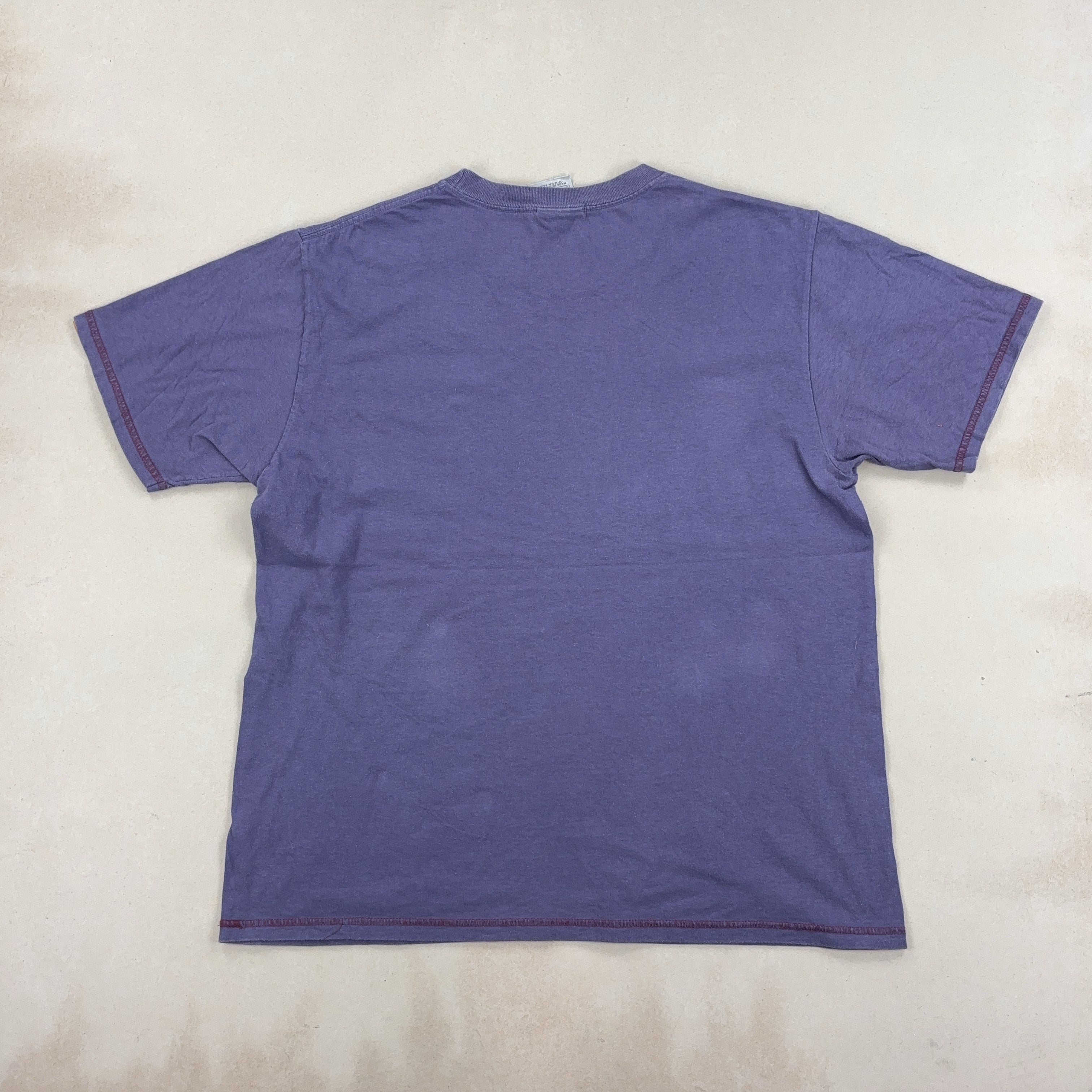 NIKE TEE - MEDIUM