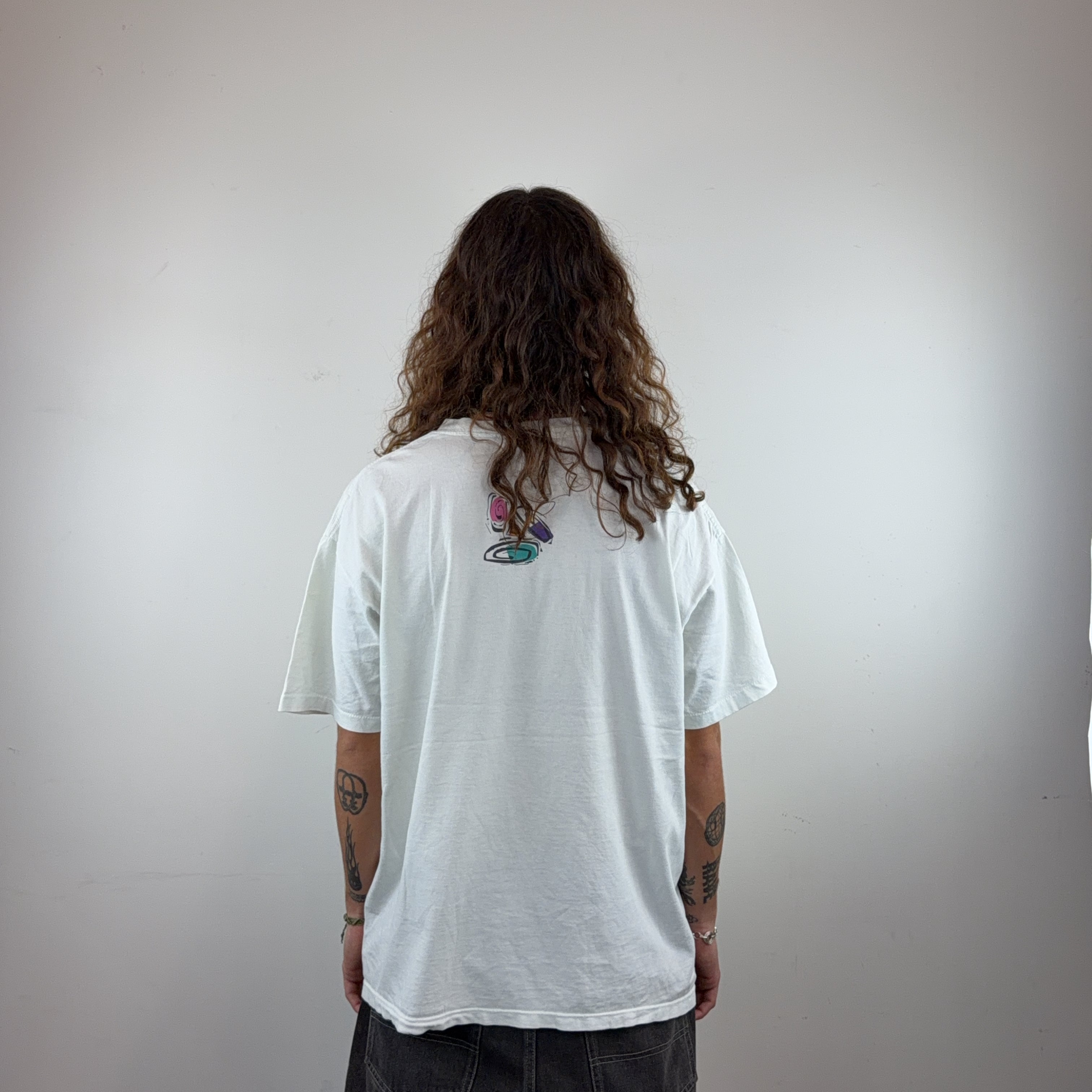 REEBOK WHITE TEE - LARGE