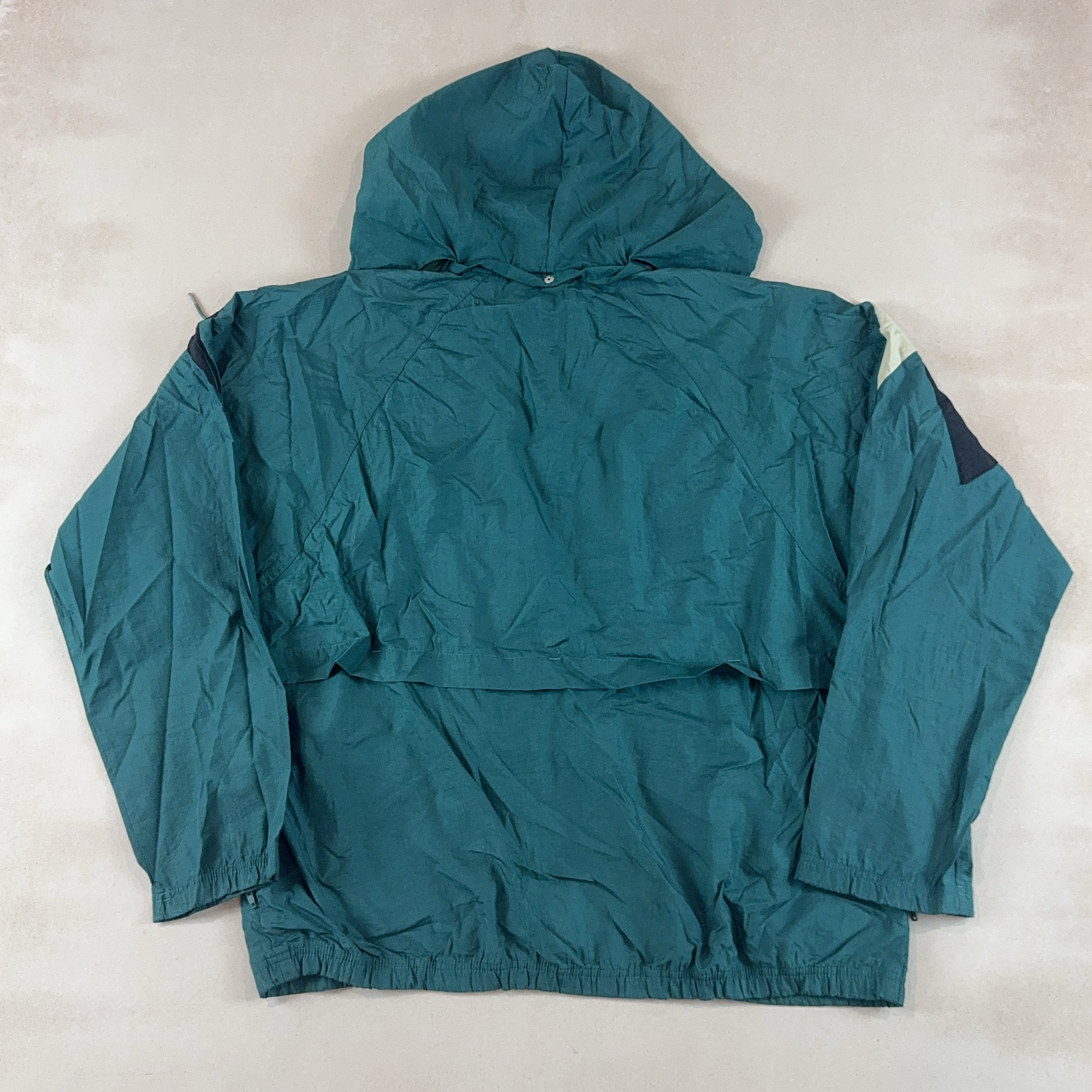 REEBOK JACKET - X LARGE