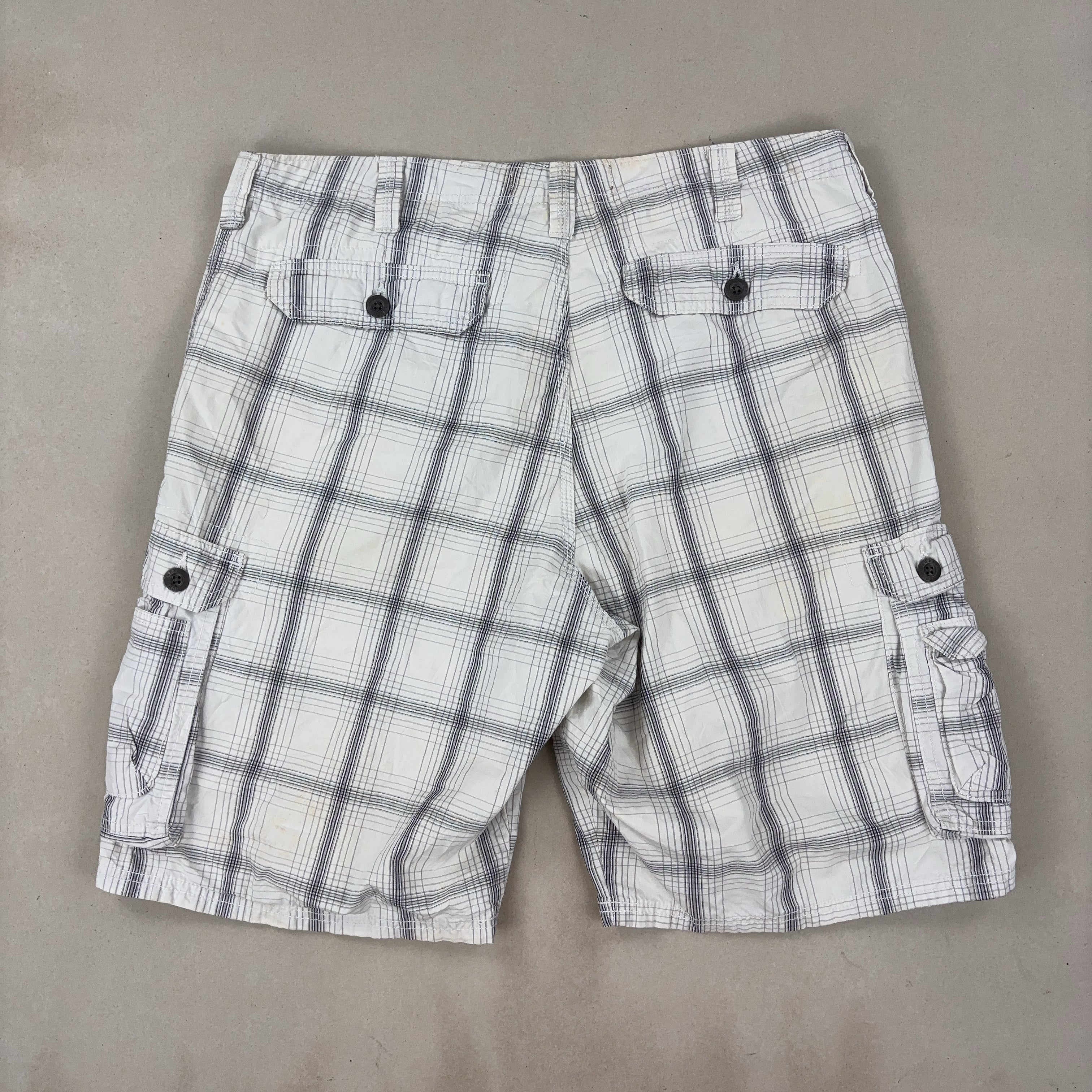 LEE SHORTS - 2X LARGE