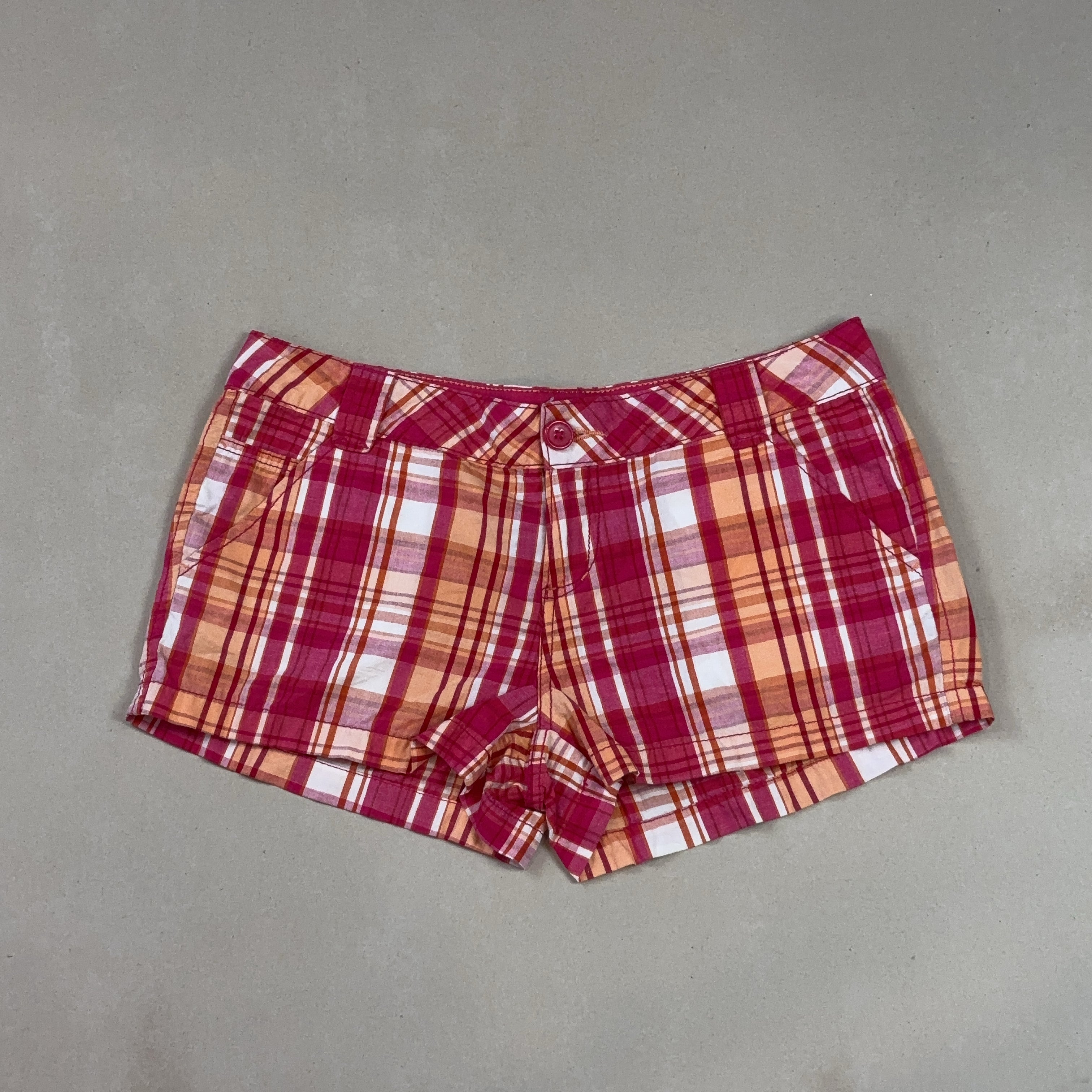 NO BOUNDARIES SHORTS - MEDIUM
