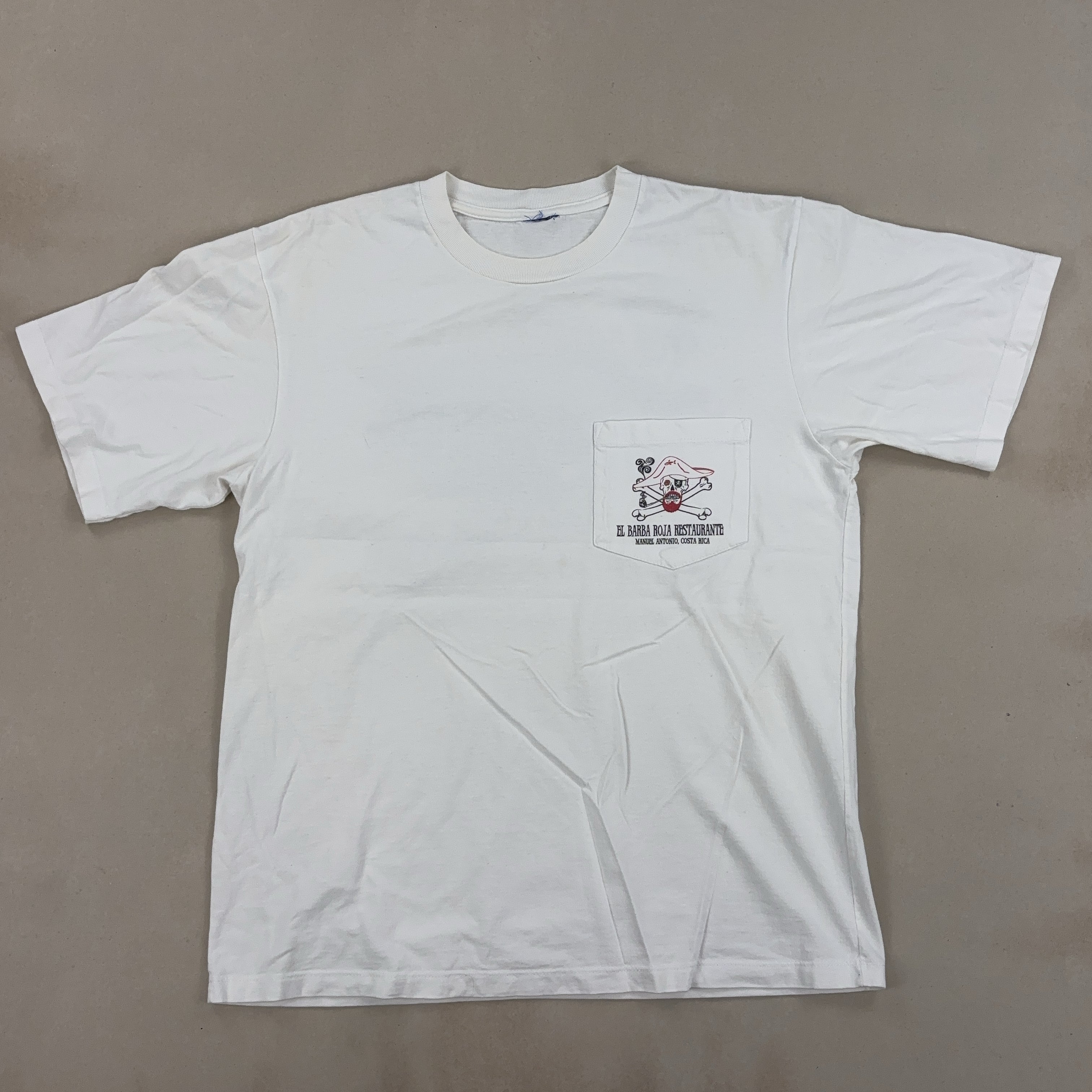 GRAPHIC WHITE TEE - SMALL