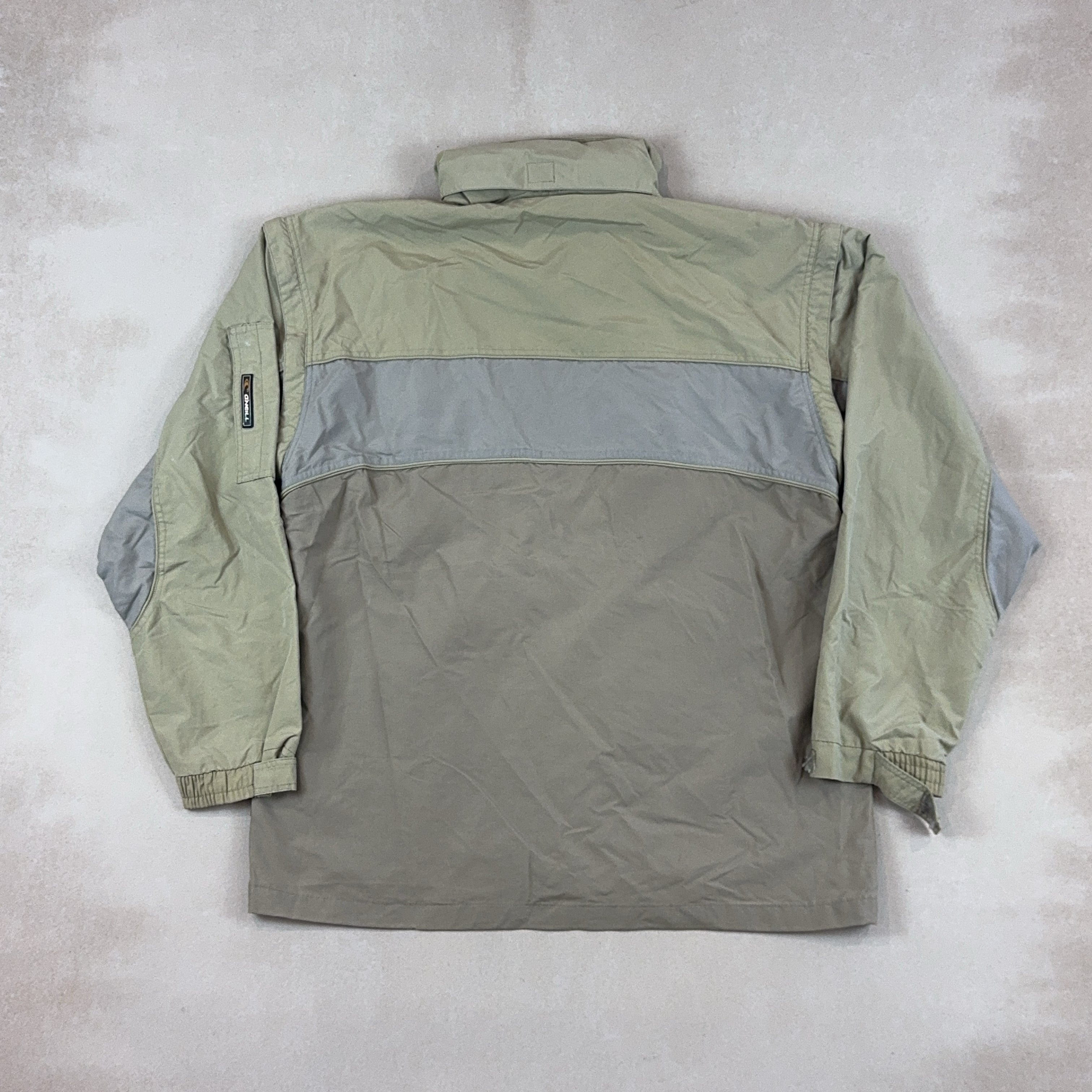 O'NEILL HOODED JACKET - X LARGE